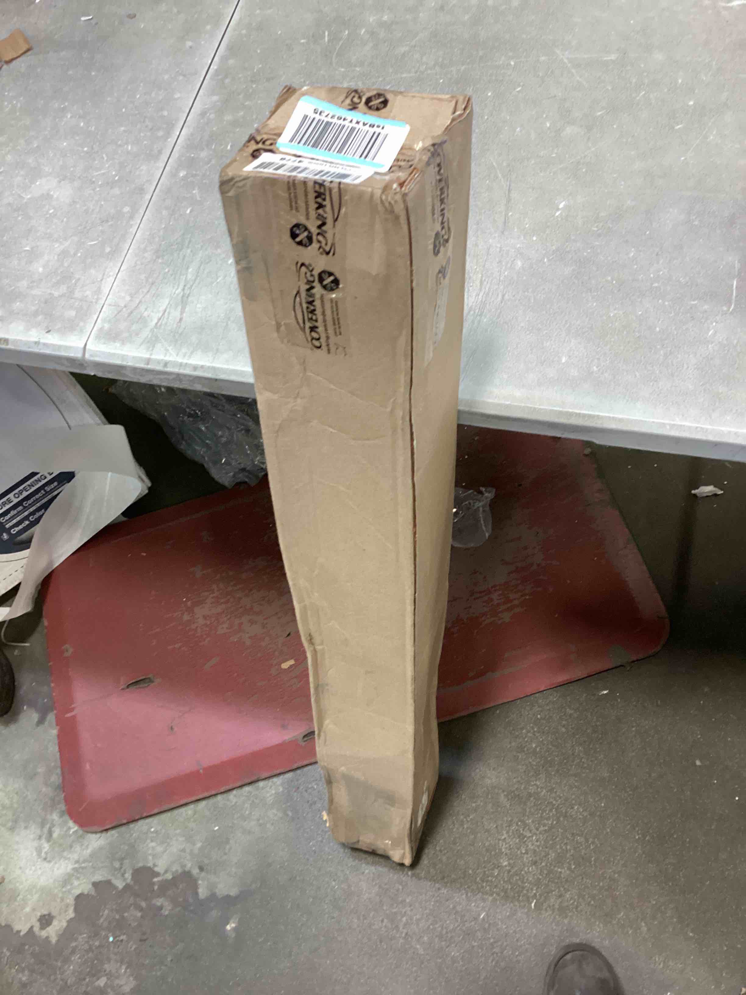https://s3.amazonaws.com/lotting-images-prod/bidfta/RED6006470_1707942867862.jpeg