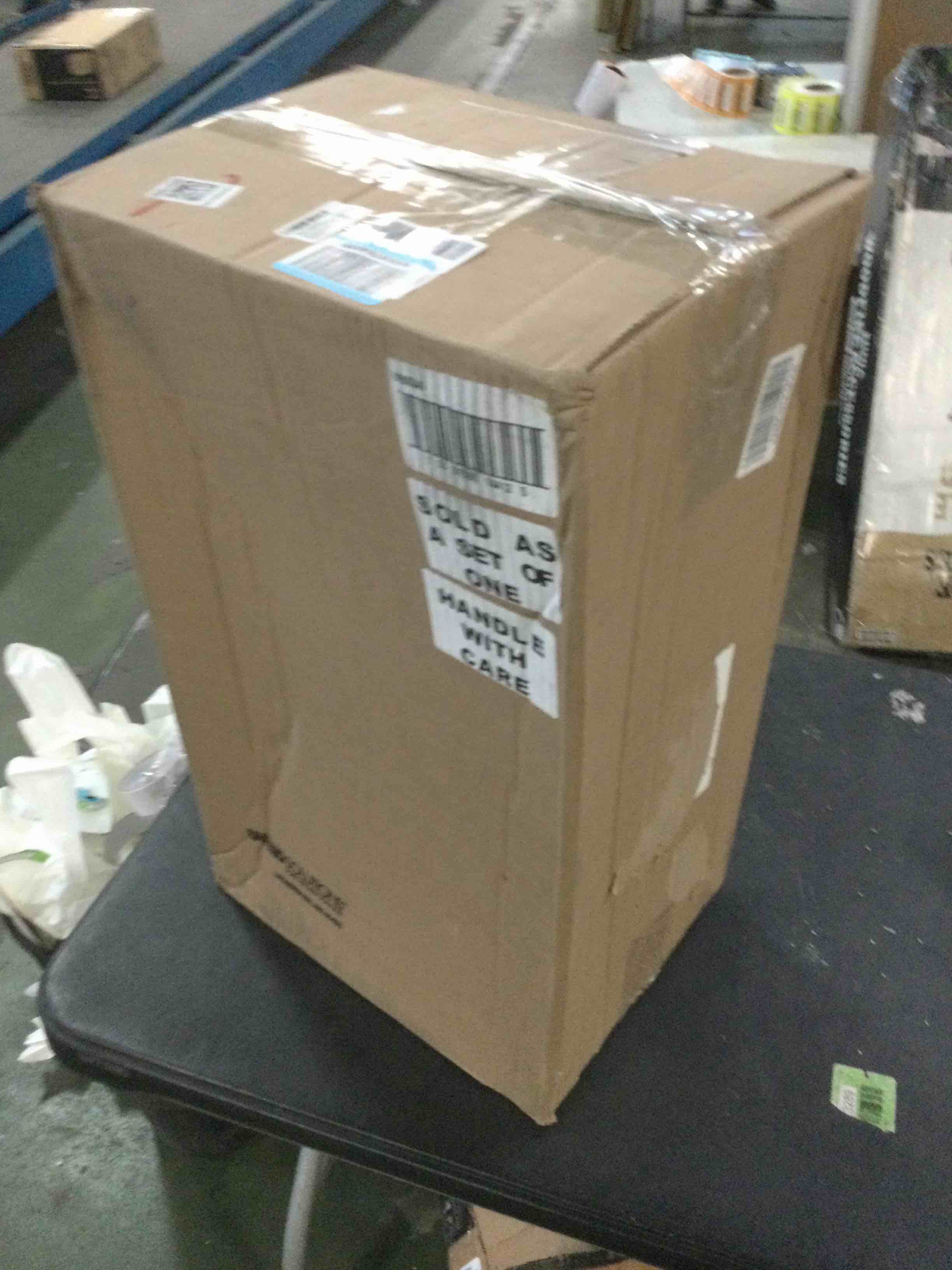 https://s3.amazonaws.com/lotting-images-prod/bidfta/RED6006578_1708005659623.jpeg
