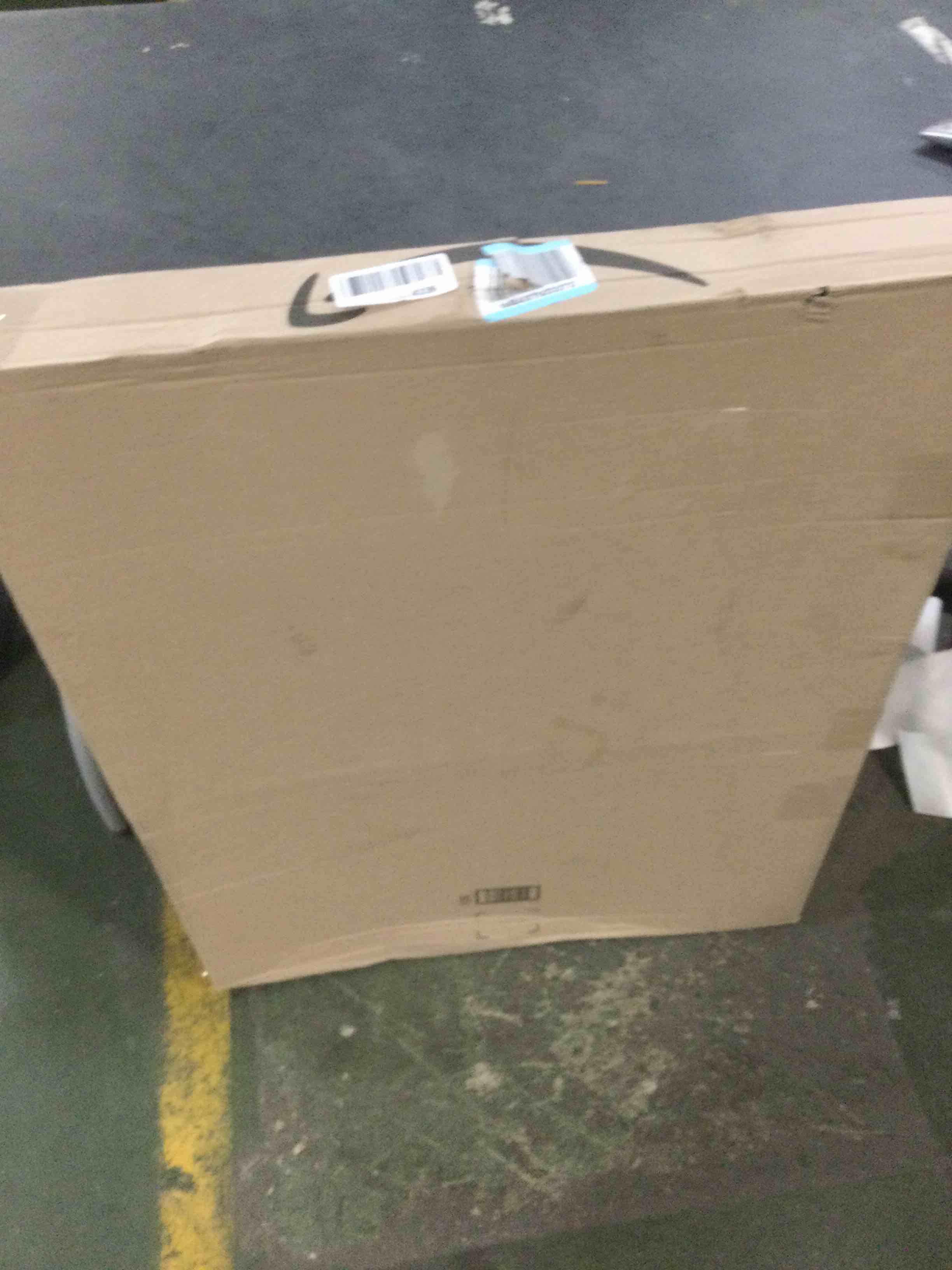 https://s3.amazonaws.com/lotting-images-prod/bidfta/RED6006664_1708015078957.jpeg