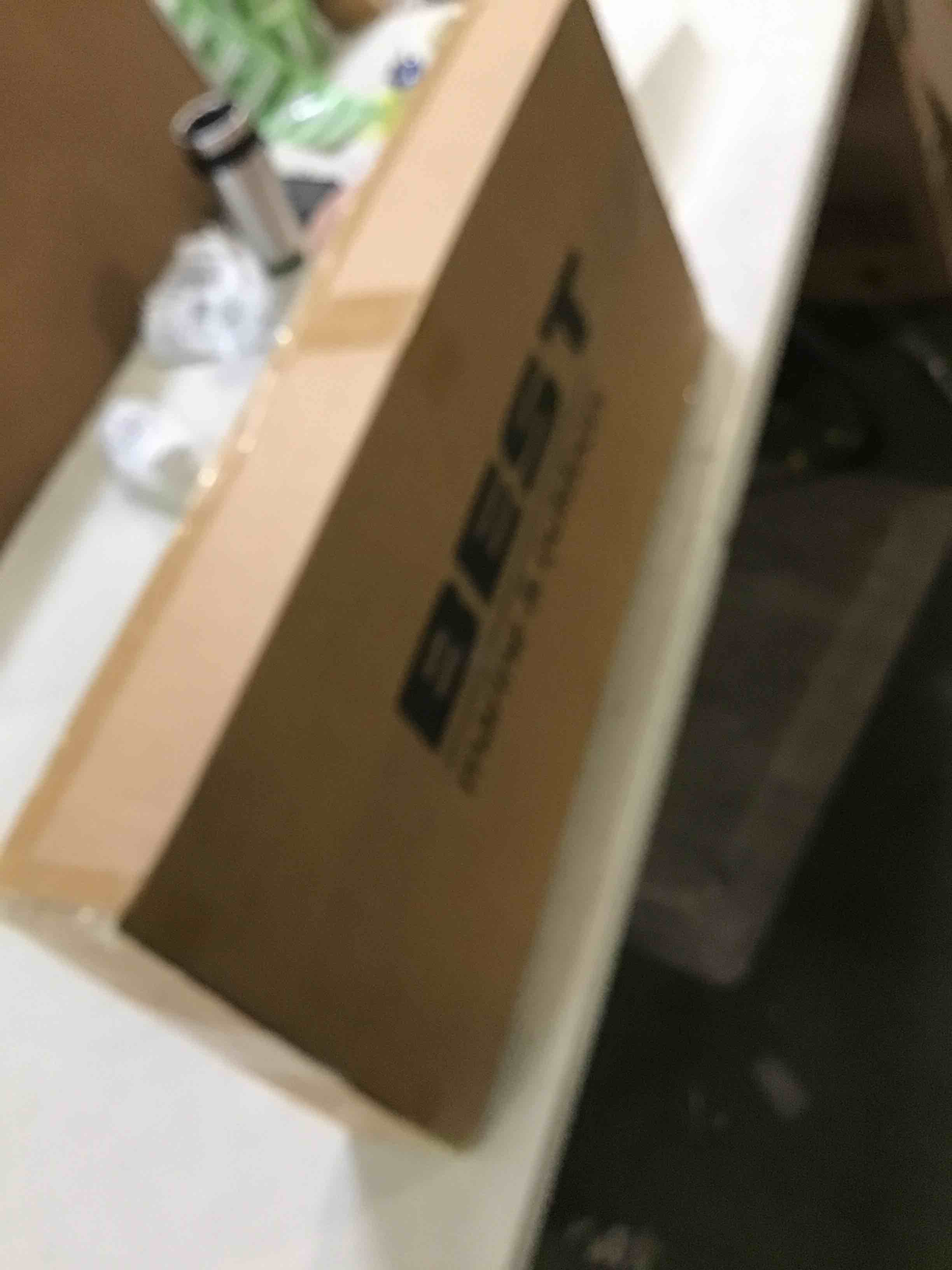 https://s3.amazonaws.com/lotting-images-prod/bidfta/RED6006907_1708101411675.jpeg