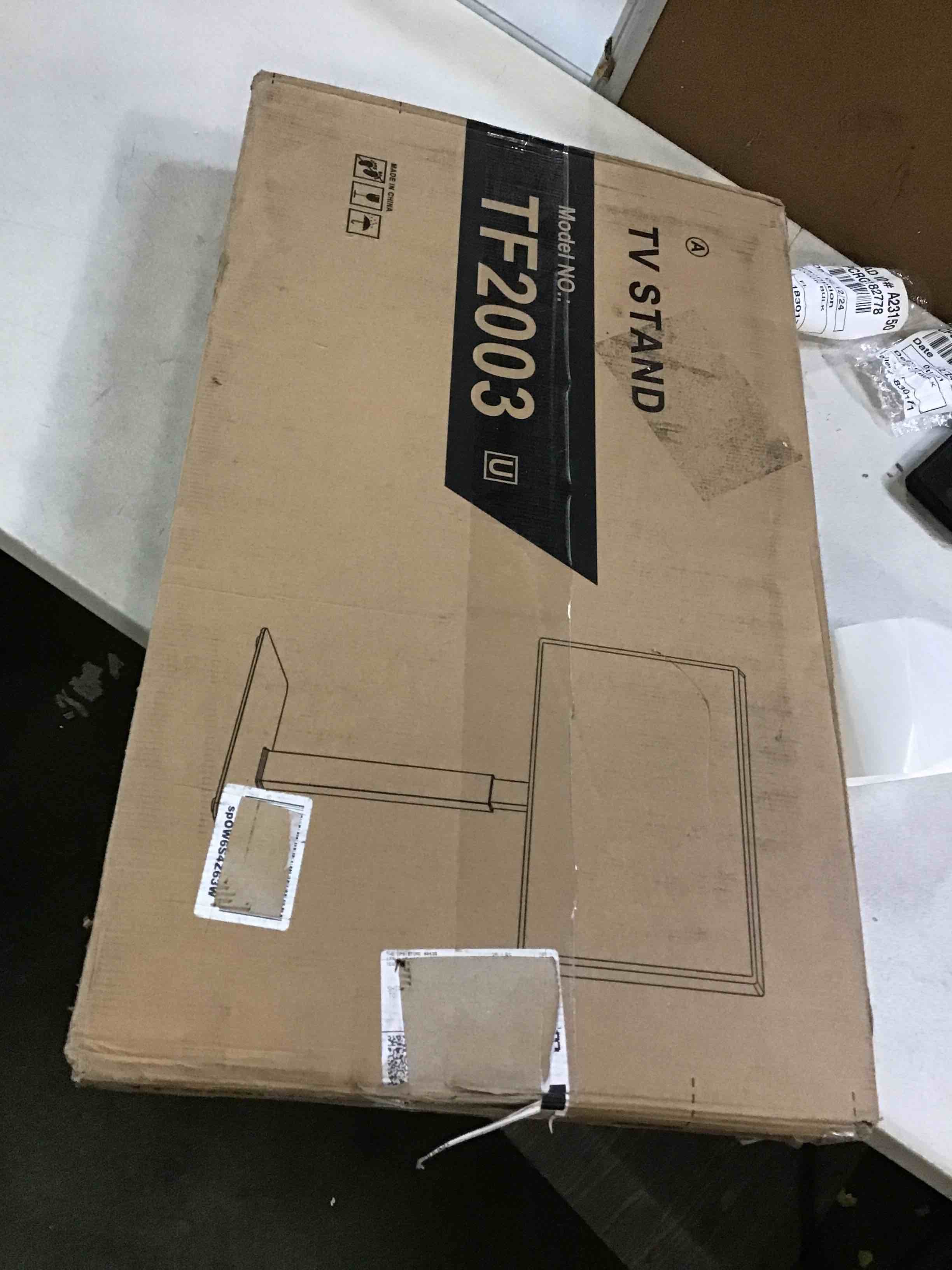 https://s3.amazonaws.com/lotting-images-prod/bidfta/RED6006928_1708104221890.jpeg