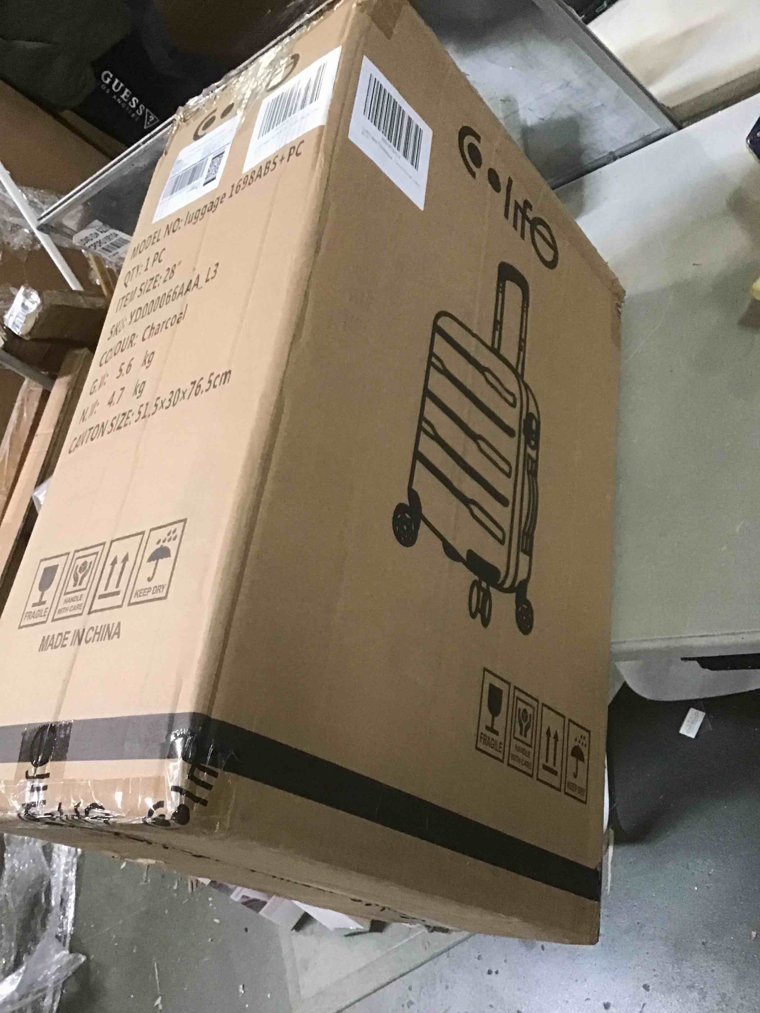 https://s3.amazonaws.com/lotting-images-prod/bidfta/RED6007229_1708197919997.jpeg