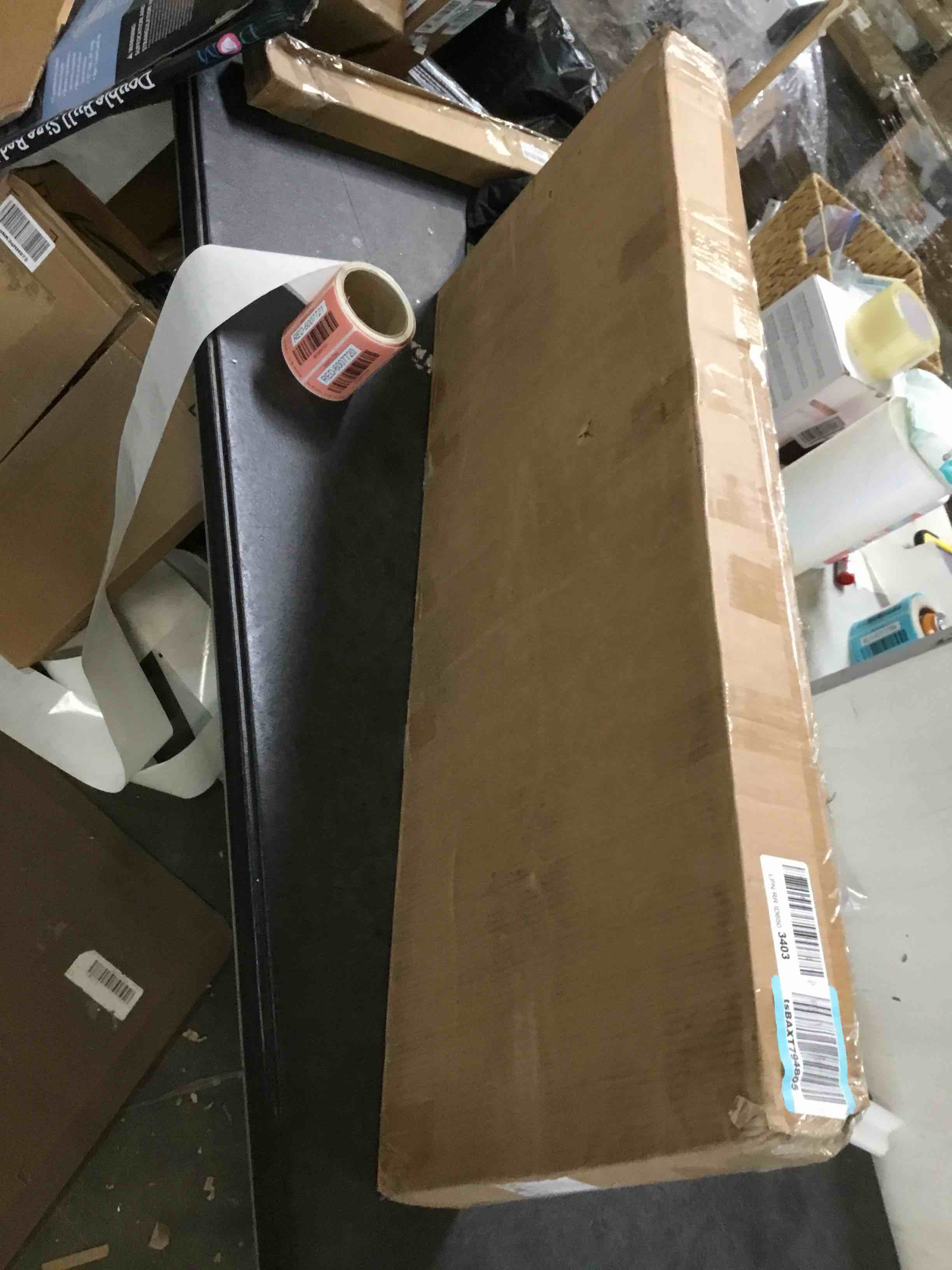 https://s3.amazonaws.com/lotting-images-prod/bidfta/RED6007718_1708450301311.jpeg