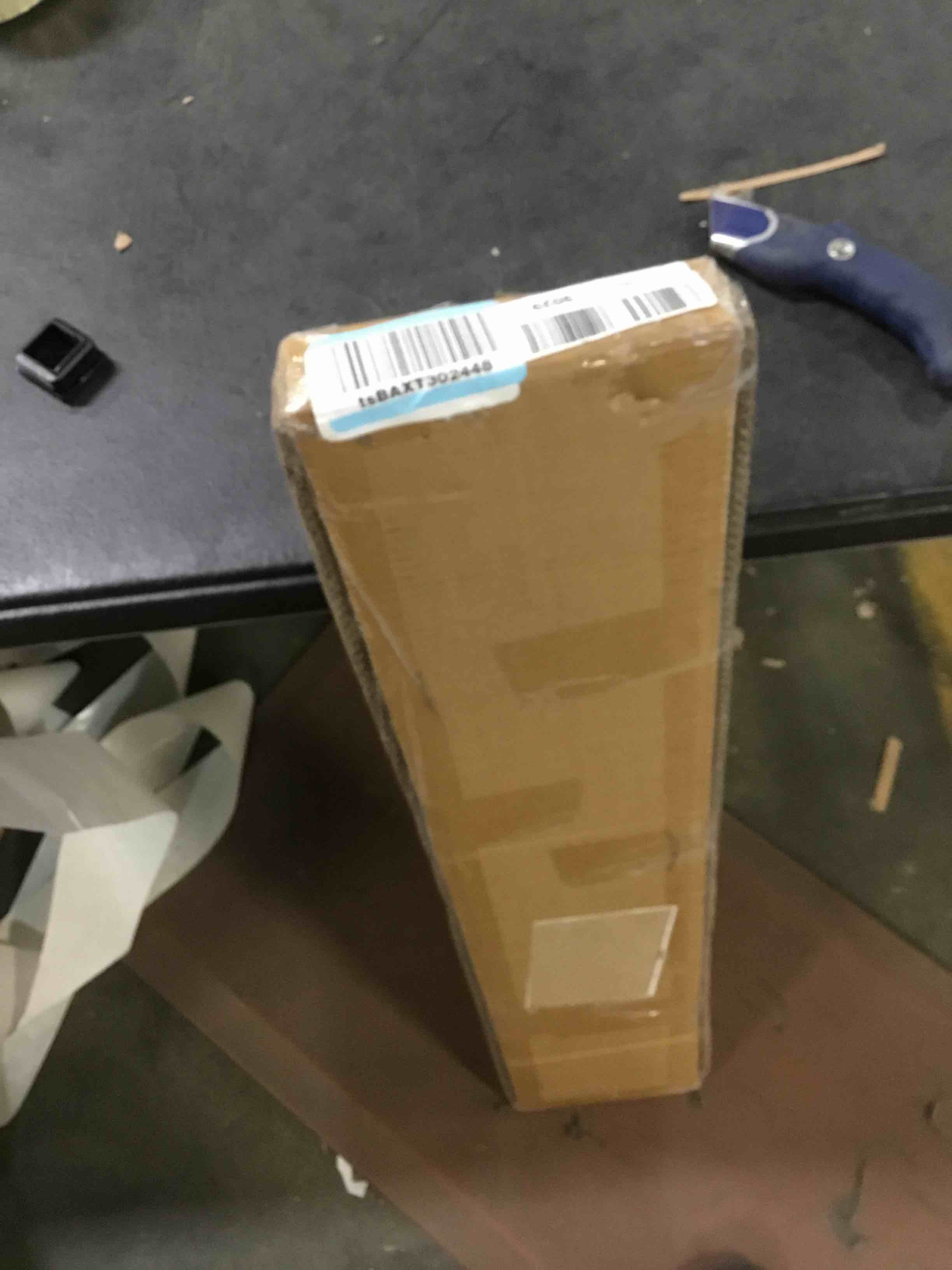 https://s3.amazonaws.com/lotting-images-prod/bidfta/RED6007729_1708453967209.jpeg