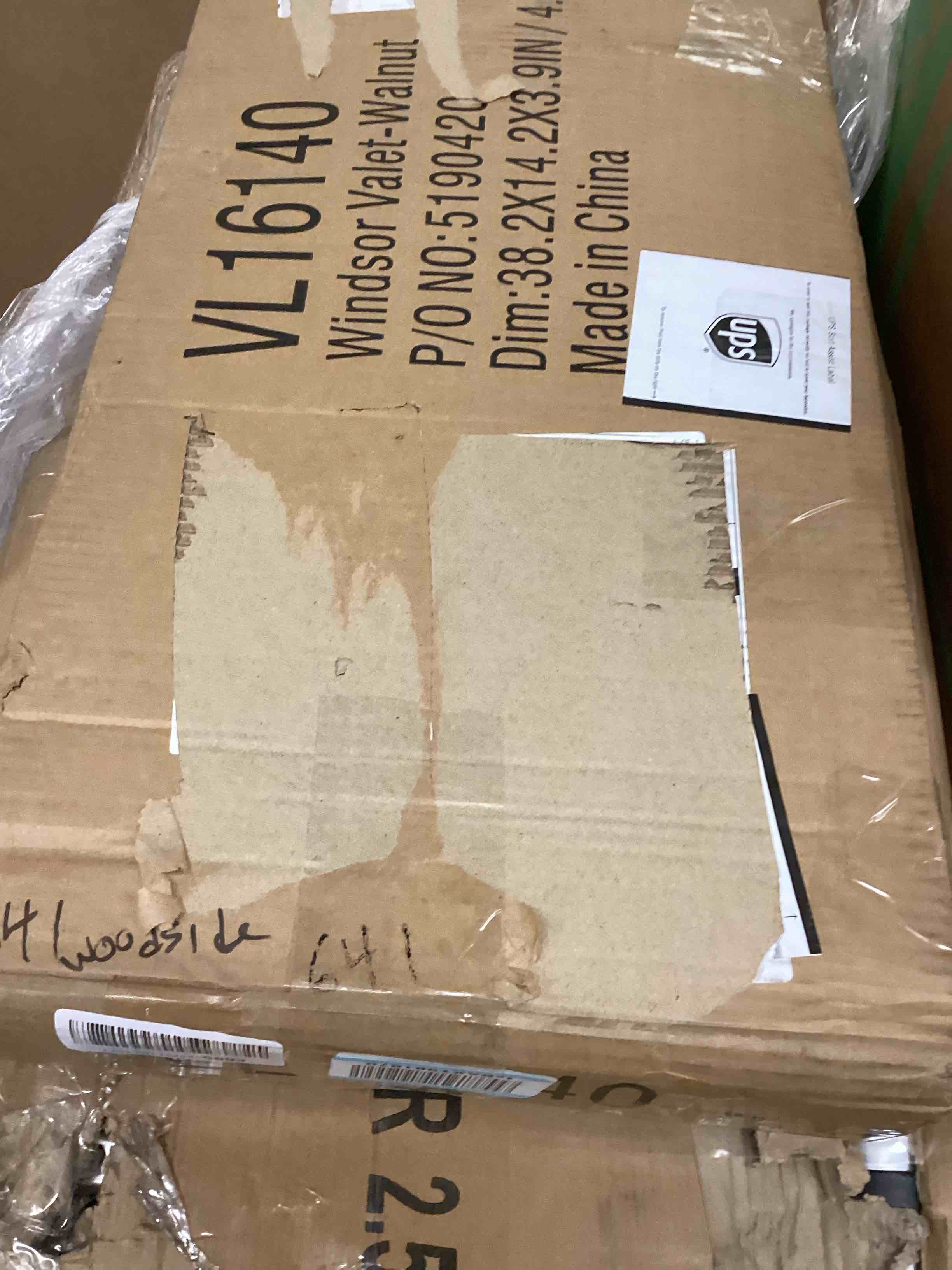 https://s3.amazonaws.com/lotting-images-prod/bidfta/RED6008103_1720028036088.jpeg