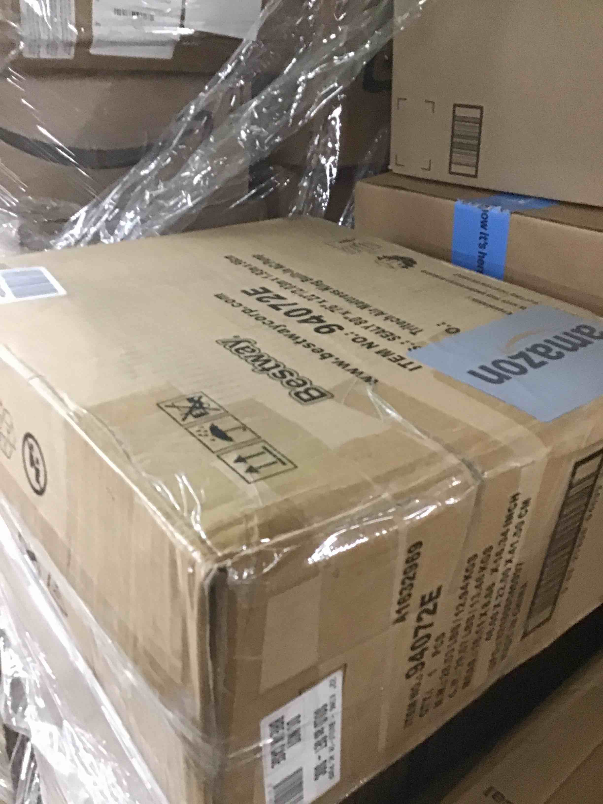 https://s3.amazonaws.com/lotting-images-prod/bidfta/RED6009898_1724445571862.jpeg