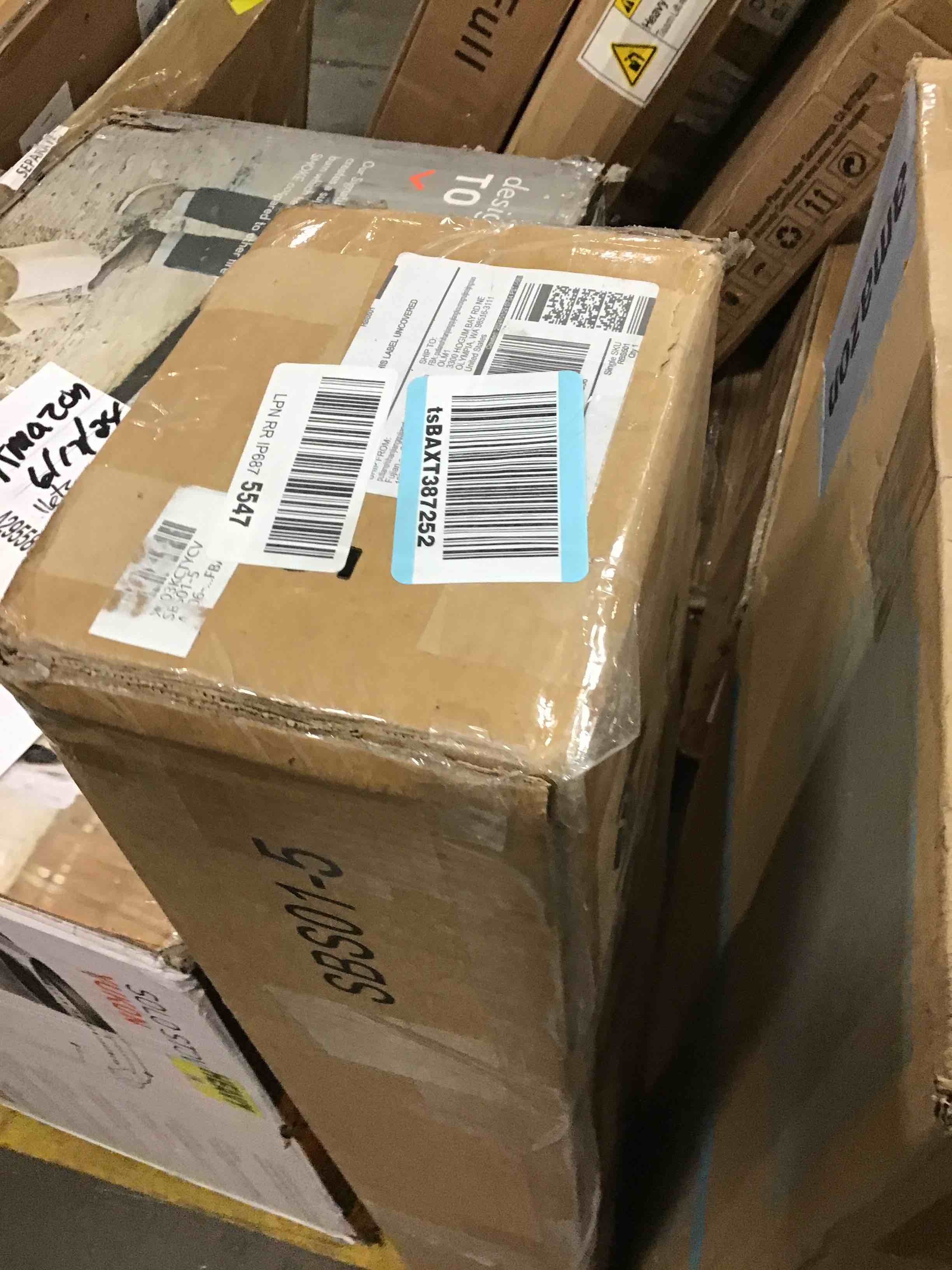 https://s3.amazonaws.com/lotting-images-prod/bidfta/RED6011468_1719665501347.jpeg