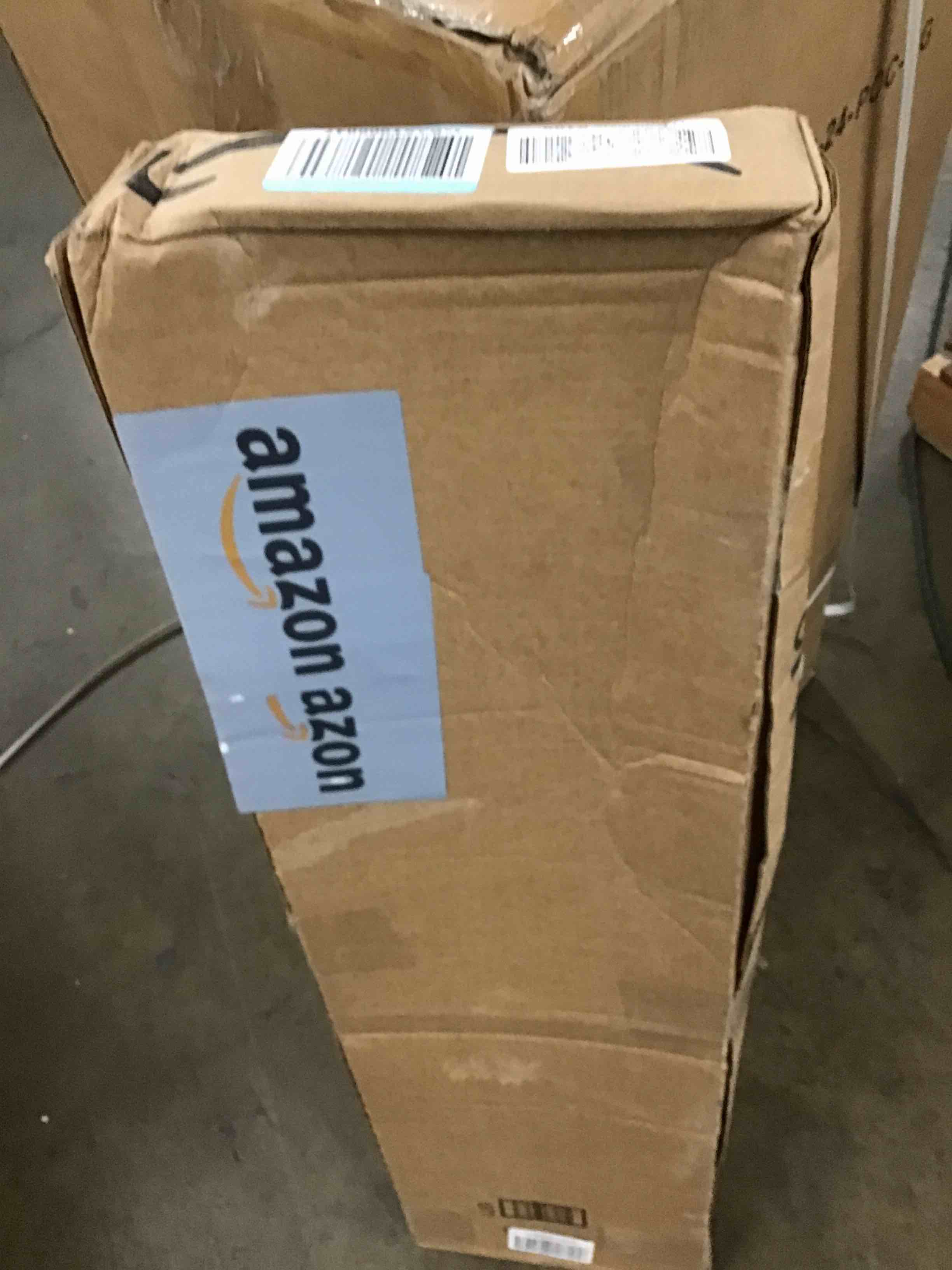 https://s3.amazonaws.com/lotting-images-prod/bidfta/RED6012228_1720443746331.jpeg