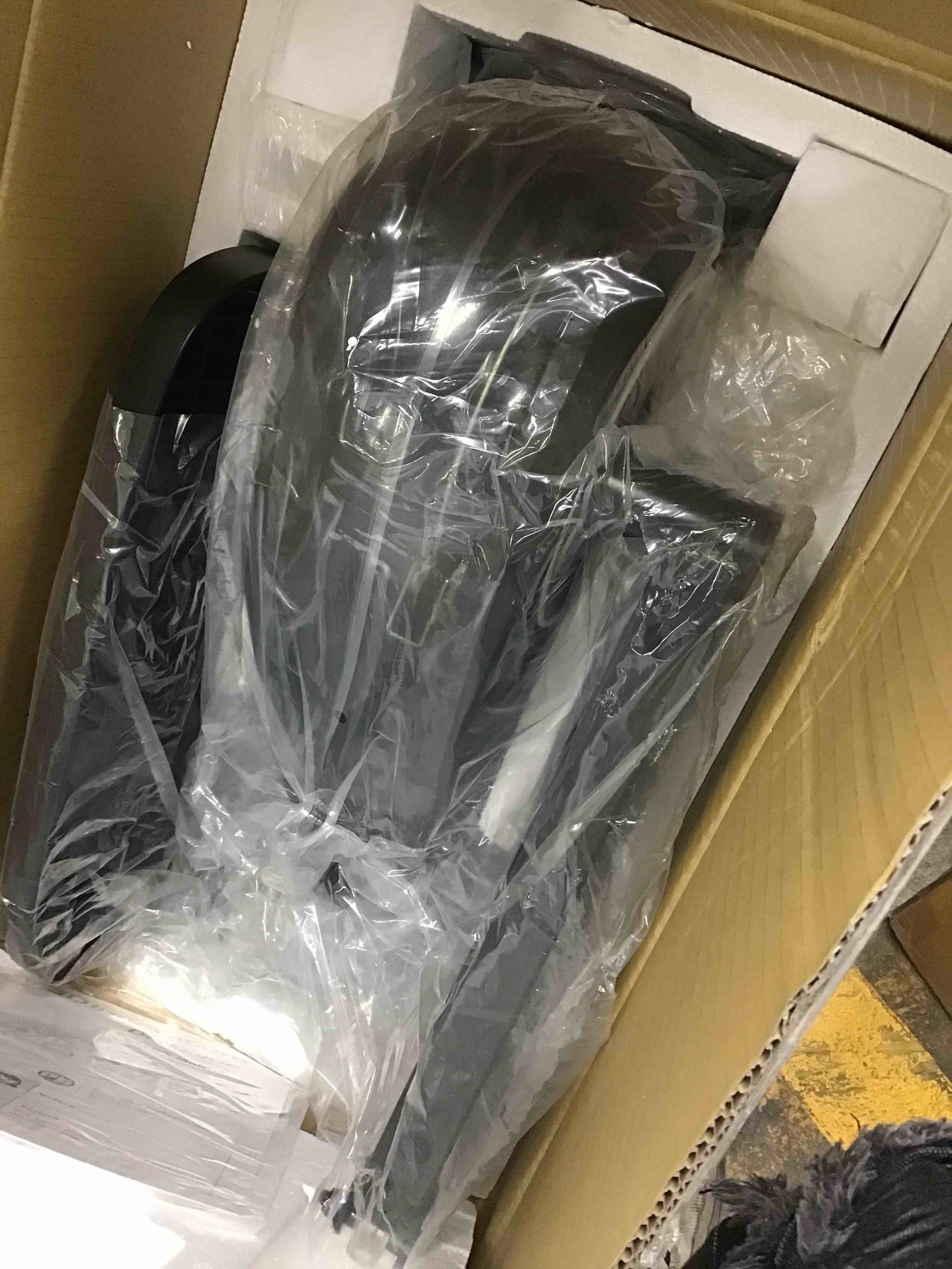 https://s3.amazonaws.com/lotting-images-prod/bidfta/RED6012560_1713966019221.jpeg