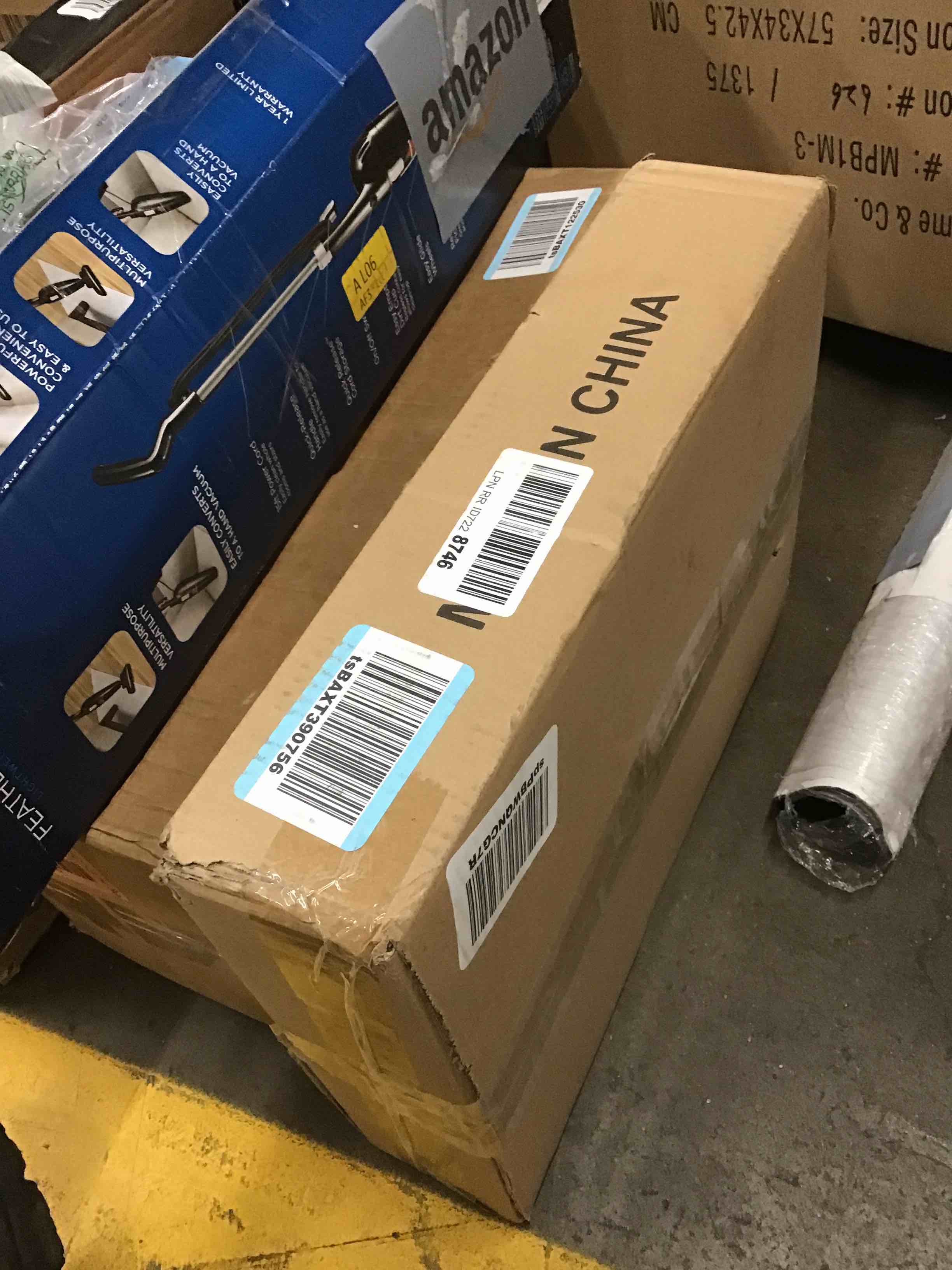 https://s3.amazonaws.com/lotting-images-prod/bidfta/RED6012745_1714396232322.jpeg