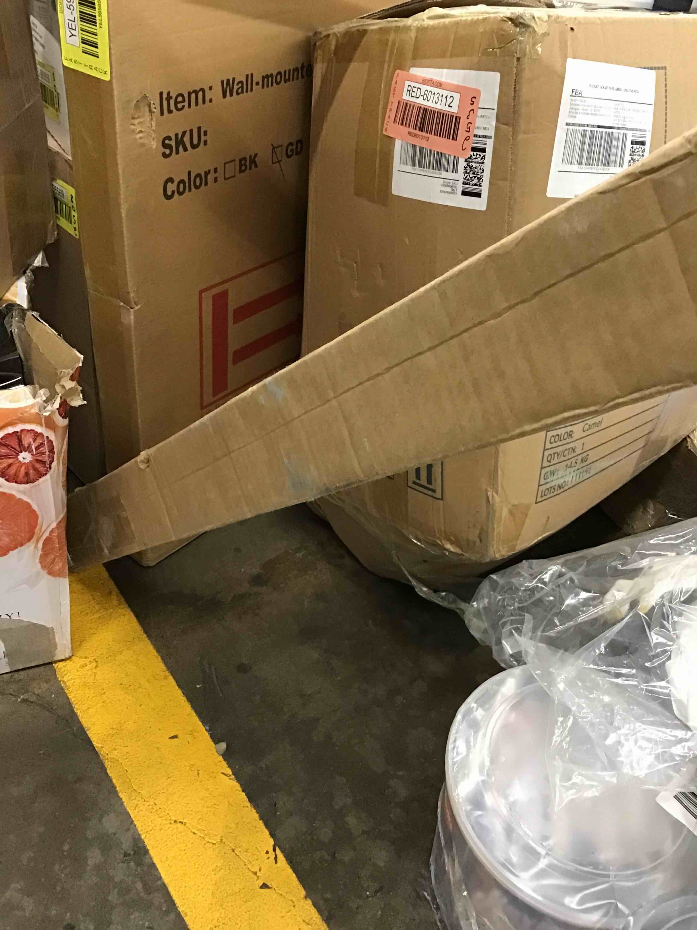 https://s3.amazonaws.com/lotting-images-prod/bidfta/RED6013114_1715096321076.jpeg