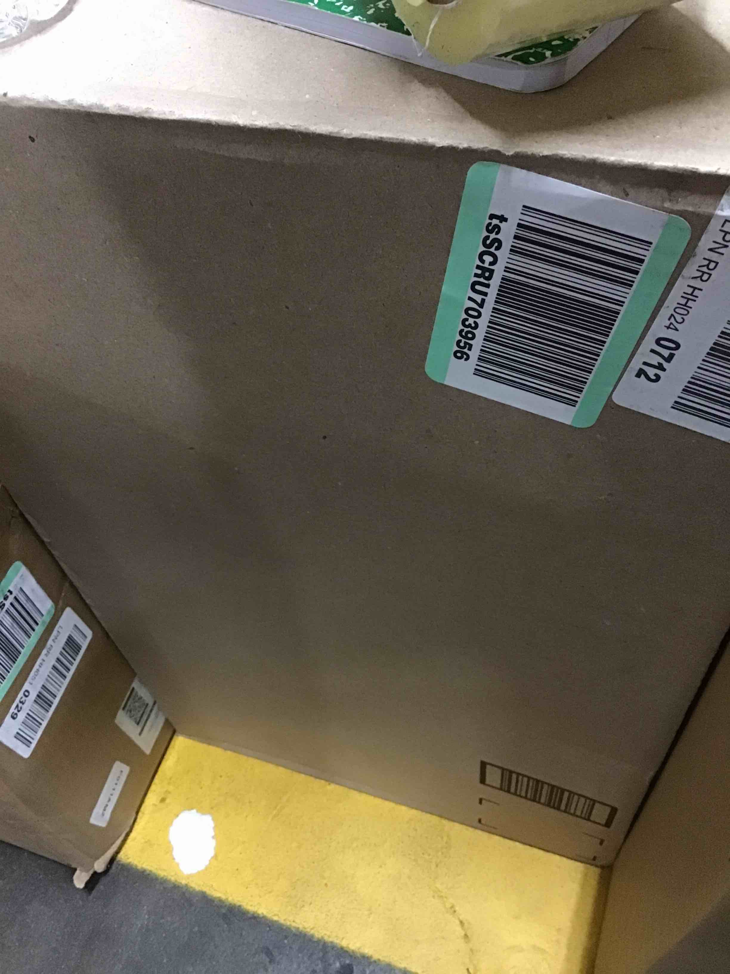 https://s3.amazonaws.com/lotting-images-prod/bidfta/RED6013352_1715785380603.jpeg
