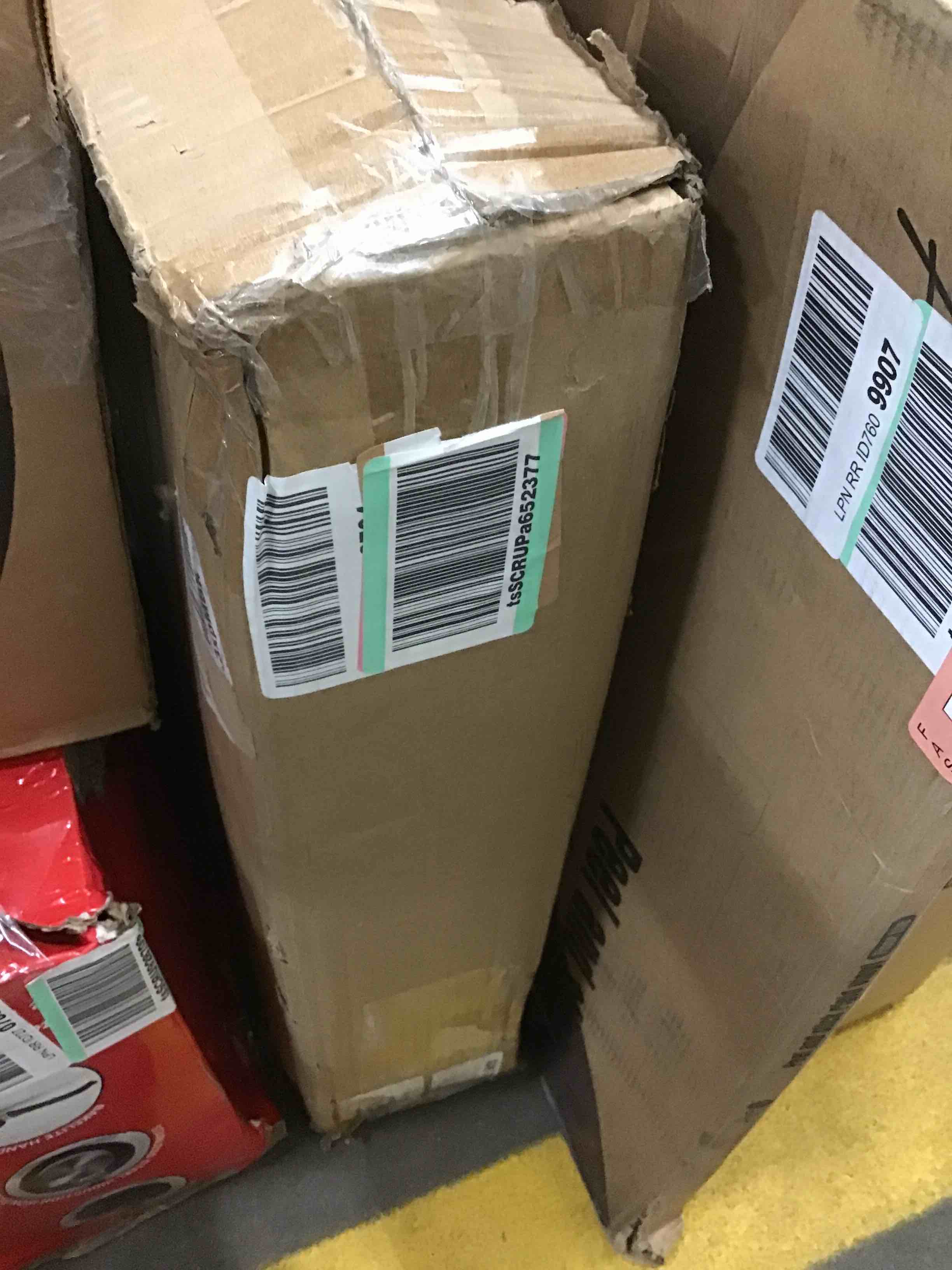 https://s3.amazonaws.com/lotting-images-prod/bidfta/RED6013468_1715864128815.jpeg