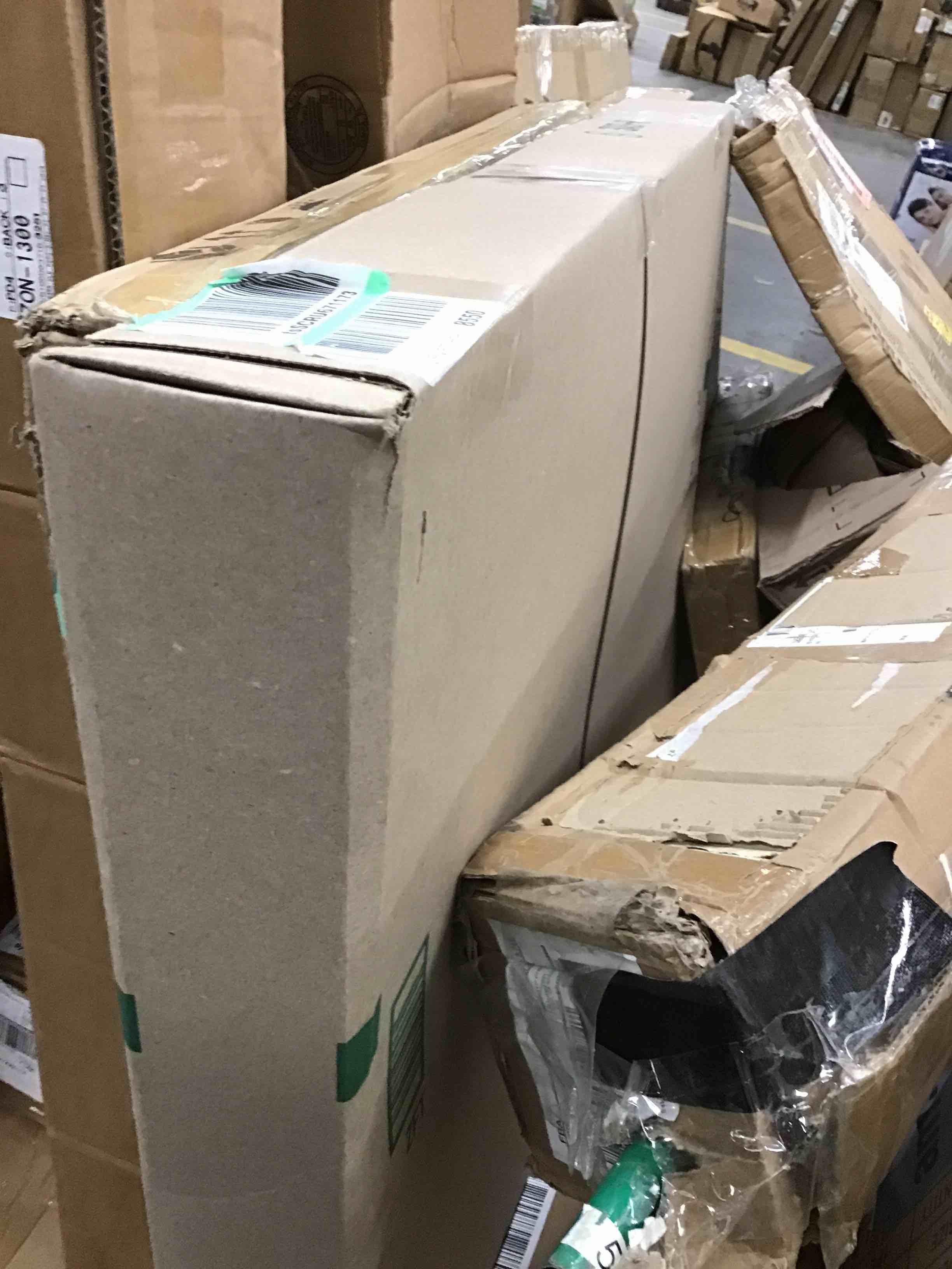 https://s3.amazonaws.com/lotting-images-prod/bidfta/RED6013482_1715866339433.jpeg