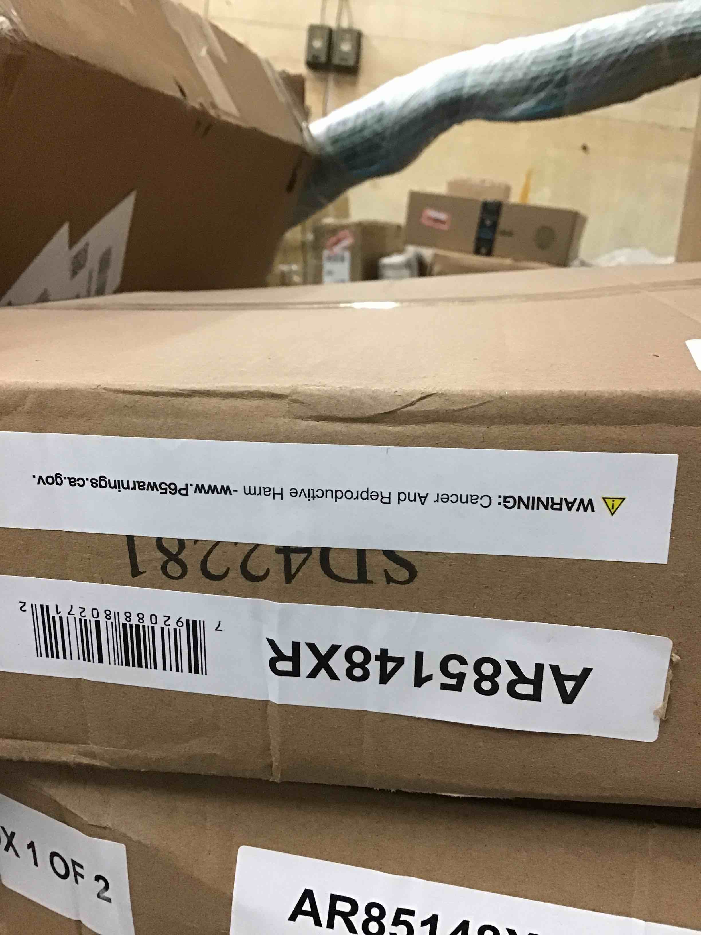 https://s3.amazonaws.com/lotting-images-prod/bidfta/RED6013692_1716479336358.jpeg