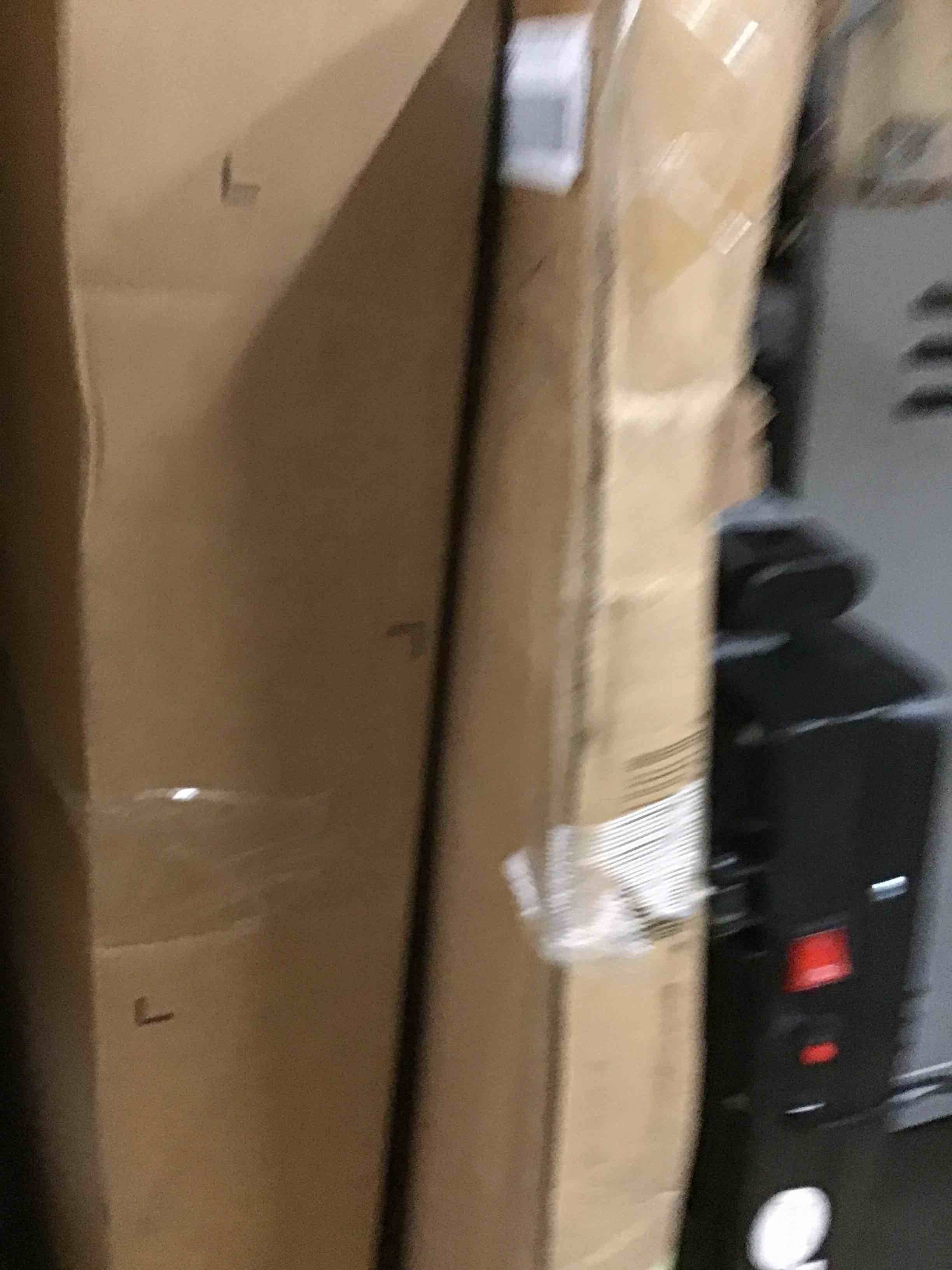 https://s3.amazonaws.com/lotting-images-prod/bidfta/RED6013699_1716483572037.jpeg