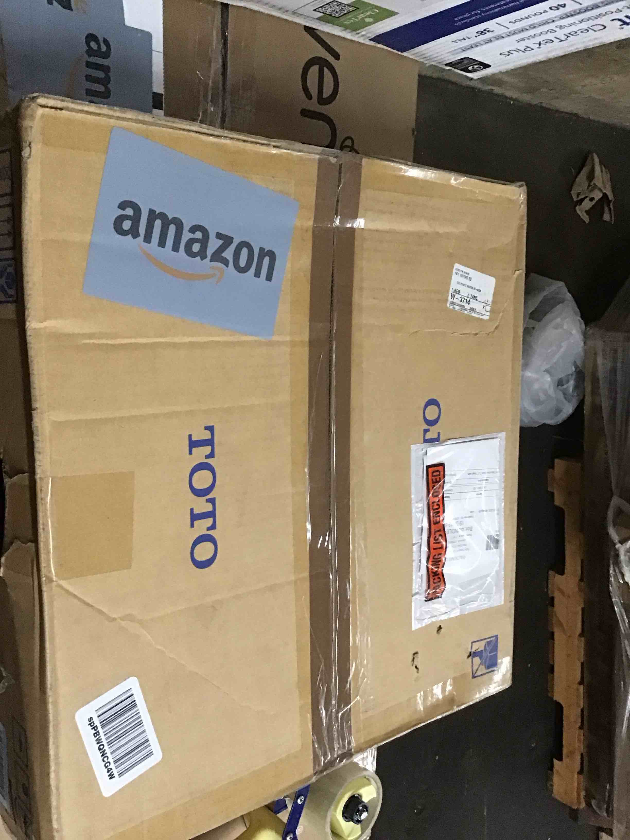 https://s3.amazonaws.com/lotting-images-prod/bidfta/RED6015949_1718371145788.jpeg