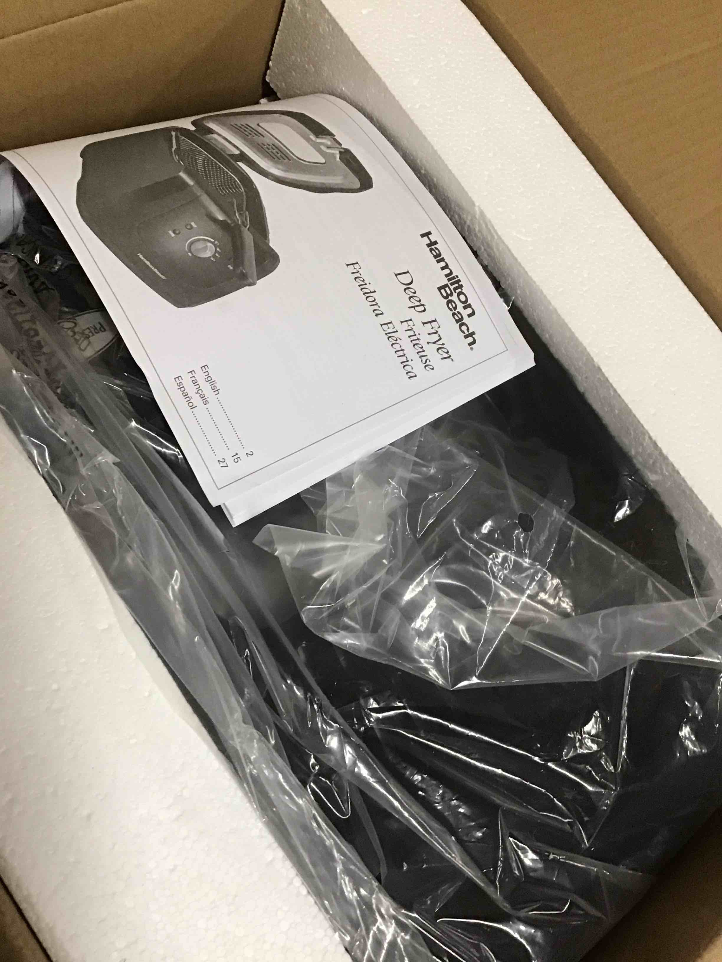 https://s3.amazonaws.com/lotting-images-prod/bidfta/RED6015950_1718371252975.jpeg