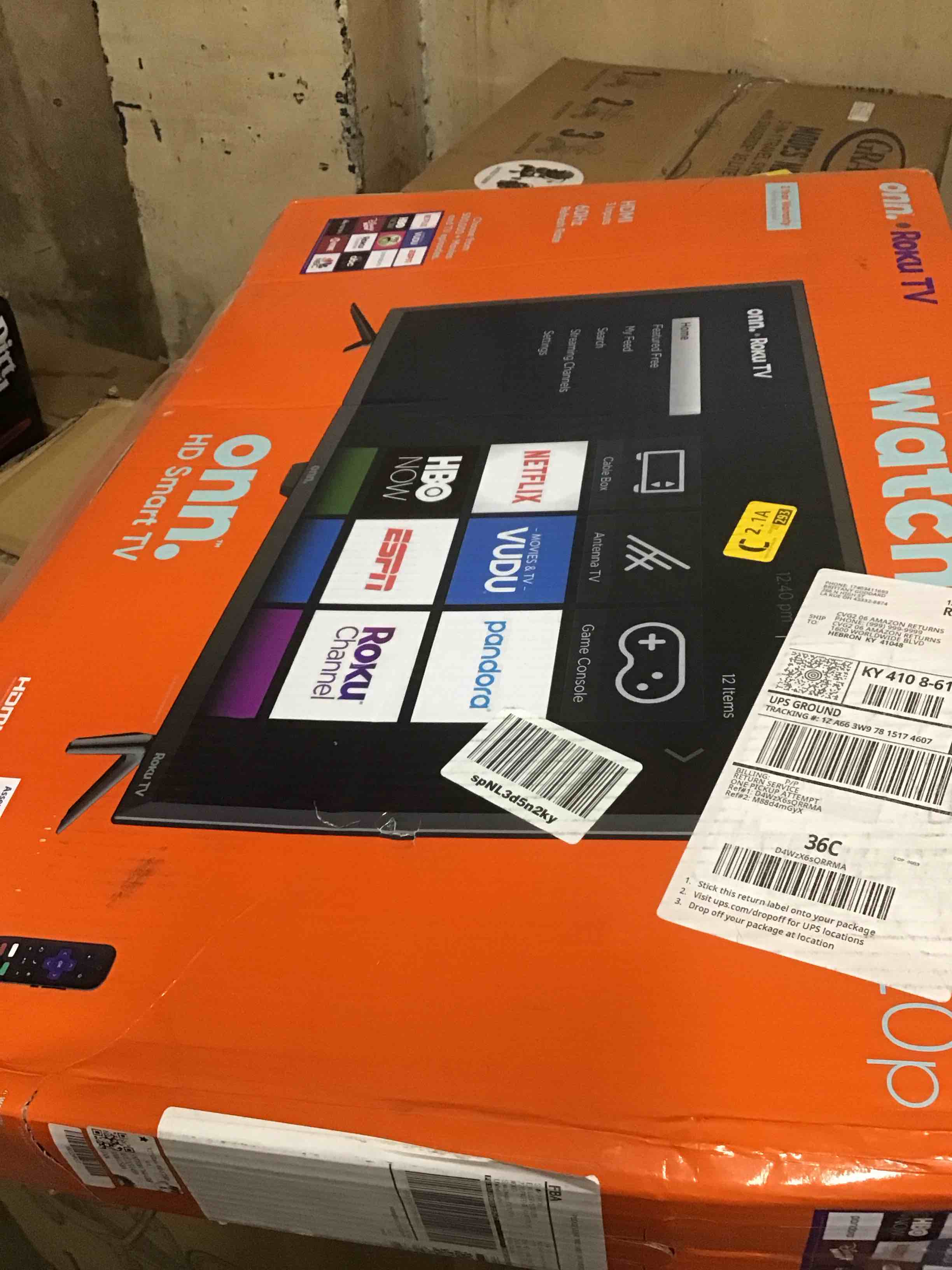 https://s3.amazonaws.com/lotting-images-prod/bidfta/RED6015965_1718372845773.jpeg