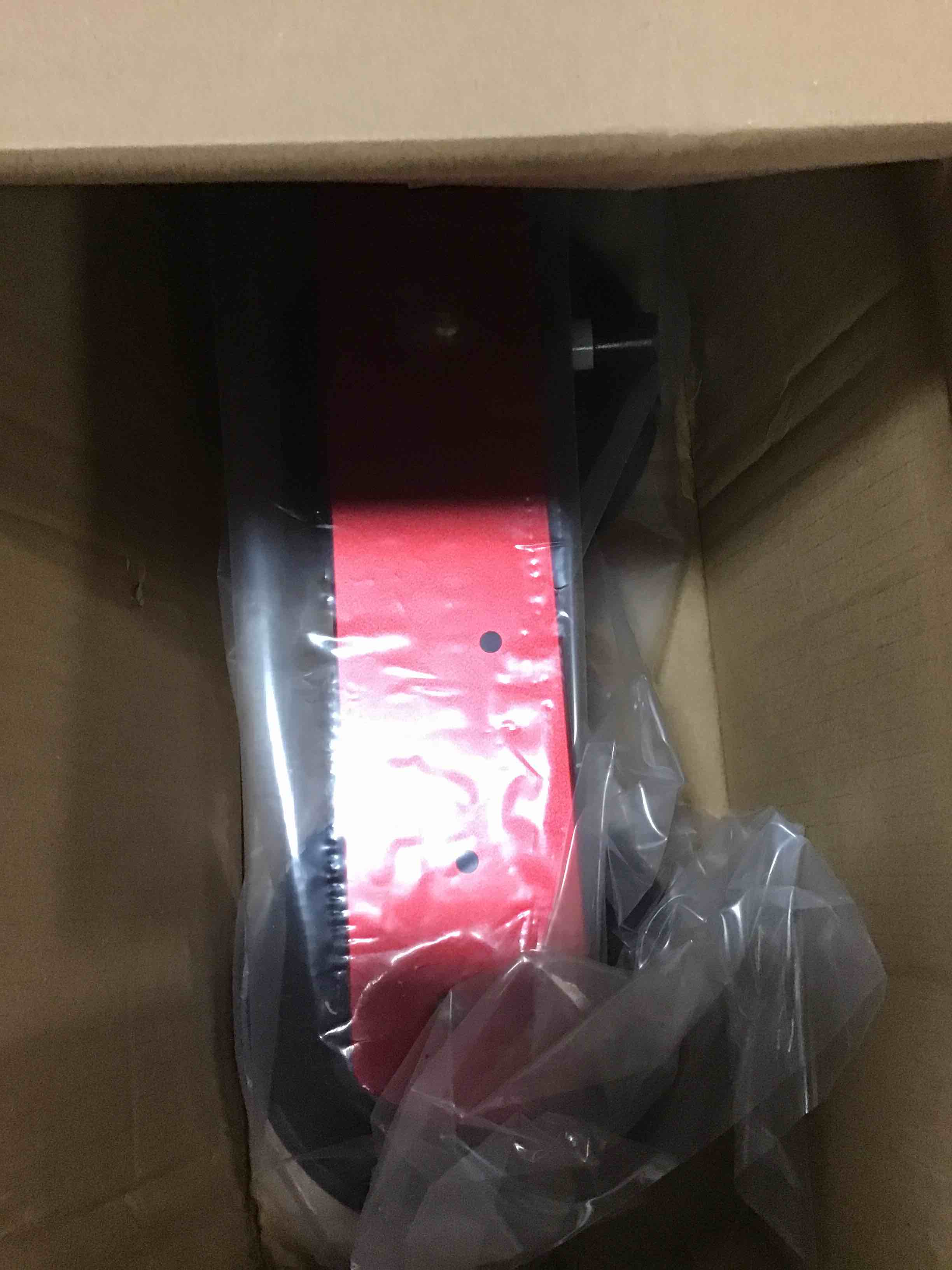 https://s3.amazonaws.com/lotting-images-prod/bidfta/RED6017393_1719501431372.jpeg
