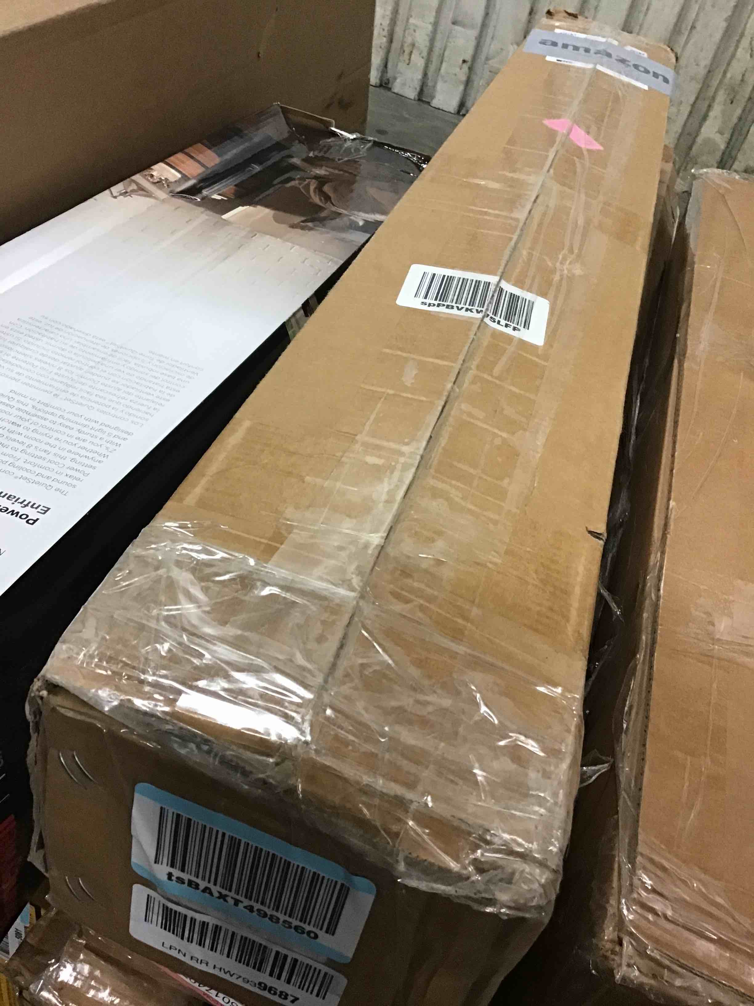 https://s3.amazonaws.com/lotting-images-prod/bidfta/RED6017409_1719502902575.jpeg