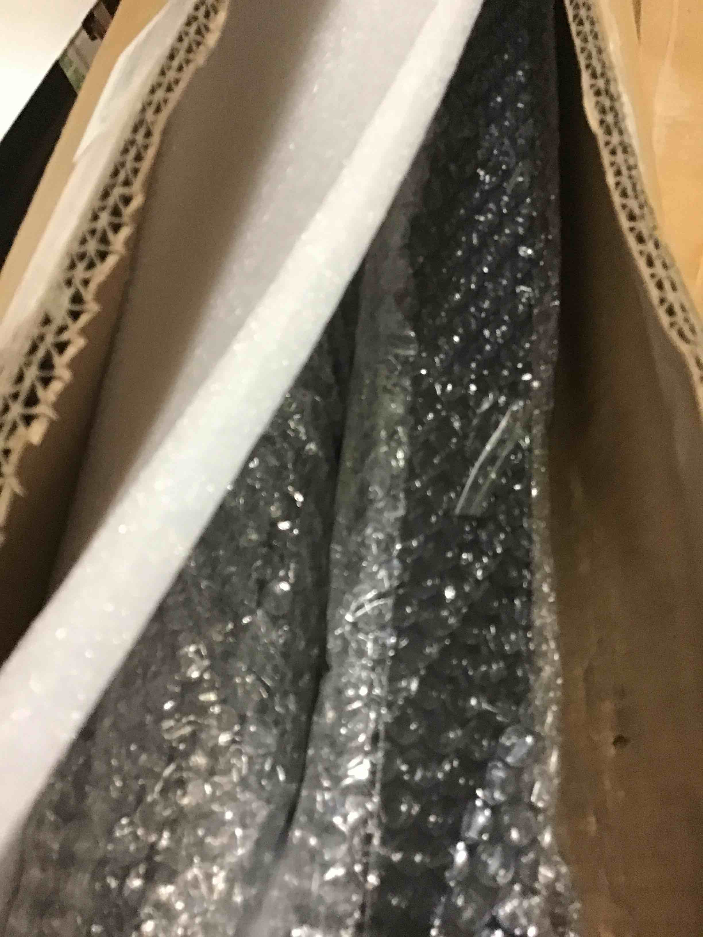 https://s3.amazonaws.com/lotting-images-prod/bidfta/RED6017409_1719502961765.jpeg