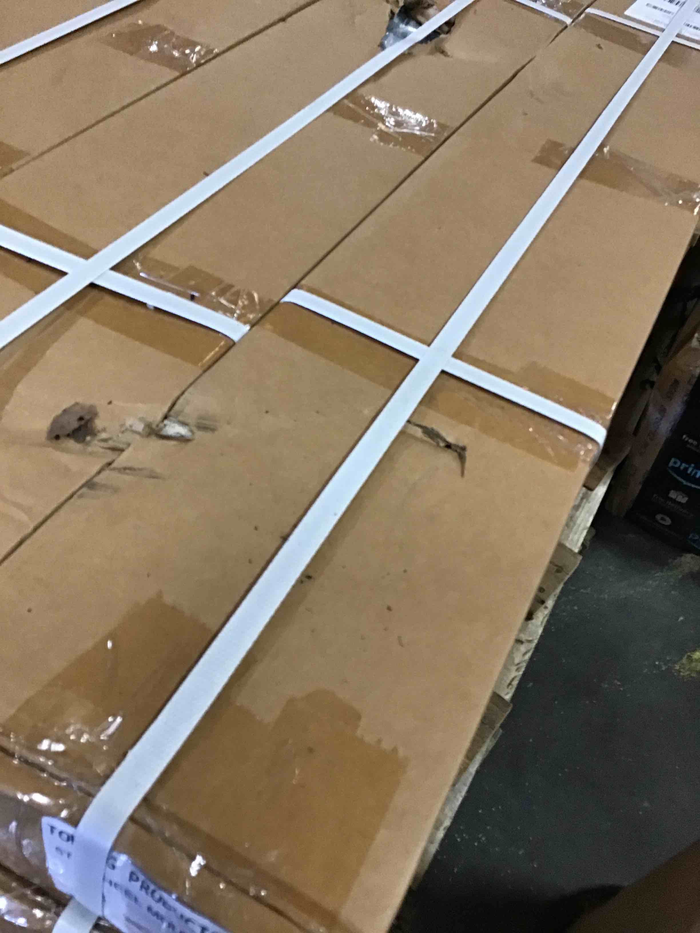 https://s3.amazonaws.com/lotting-images-prod/bidfta/RED6017803_1722008529645.jpeg