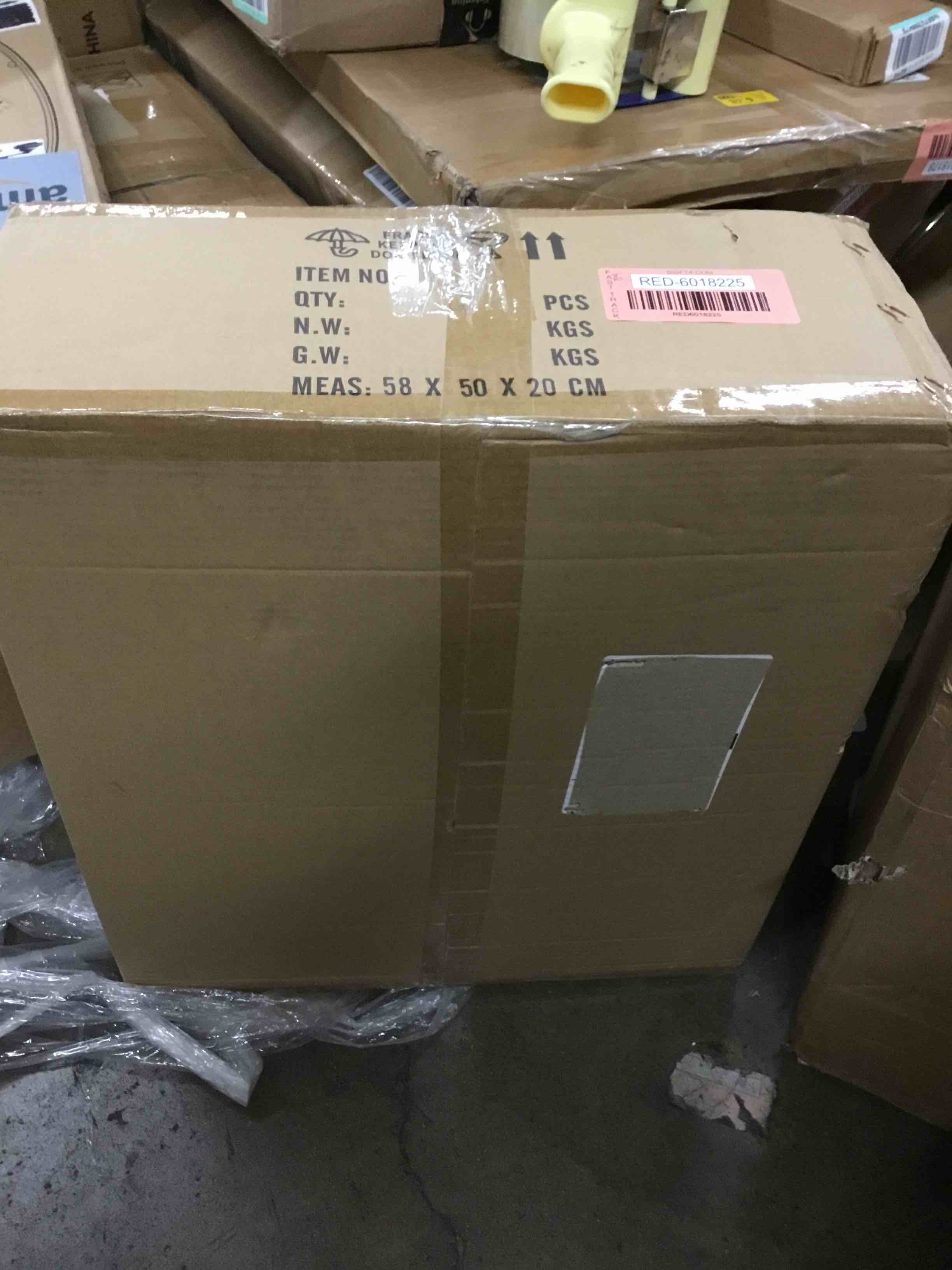 https://s3.amazonaws.com/lotting-images-prod/bidfta/RED6018225_1723492273458.jpeg