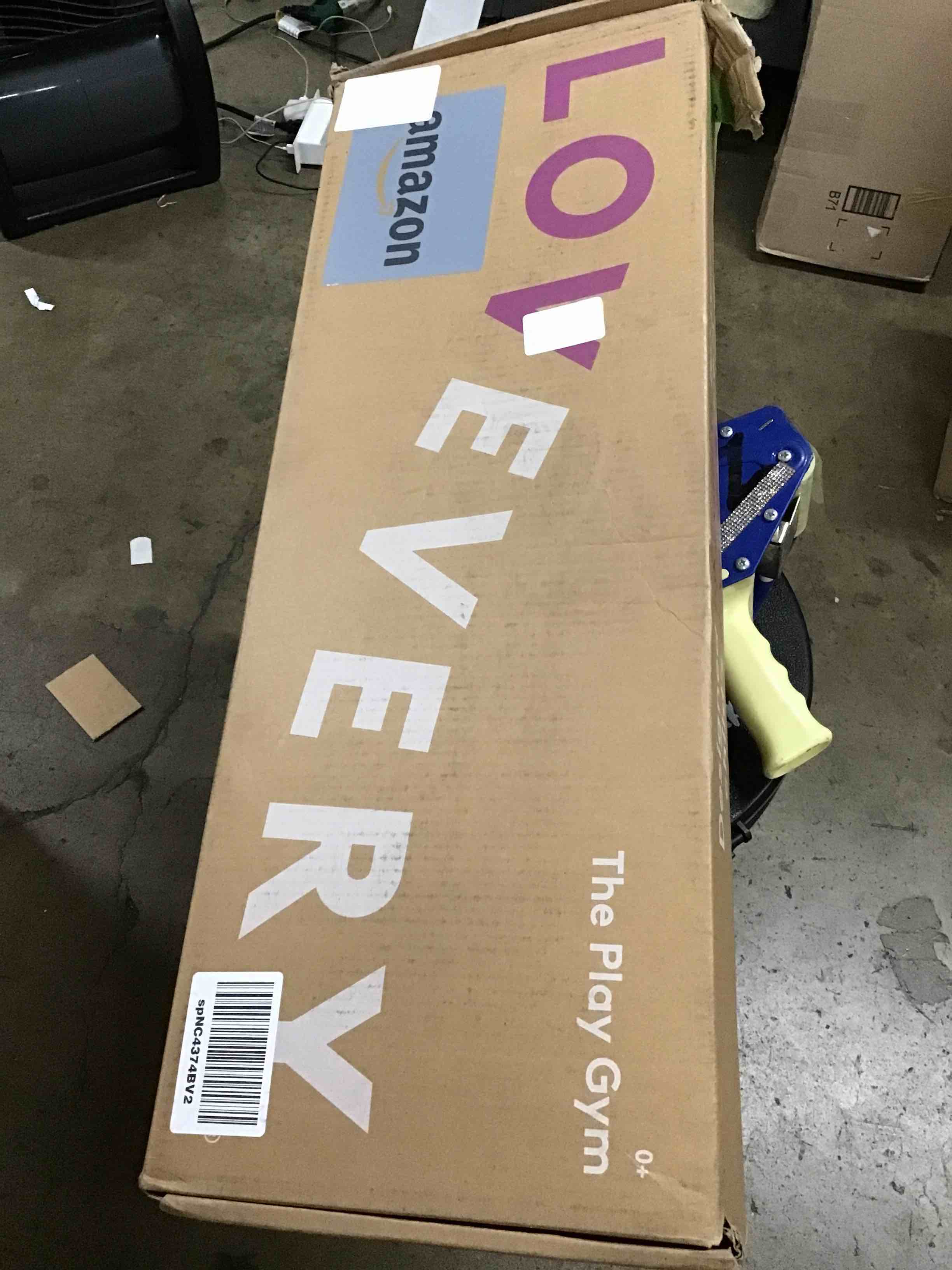 https://s3.amazonaws.com/lotting-images-prod/bidfta/RED6018256_1723555399644.jpeg