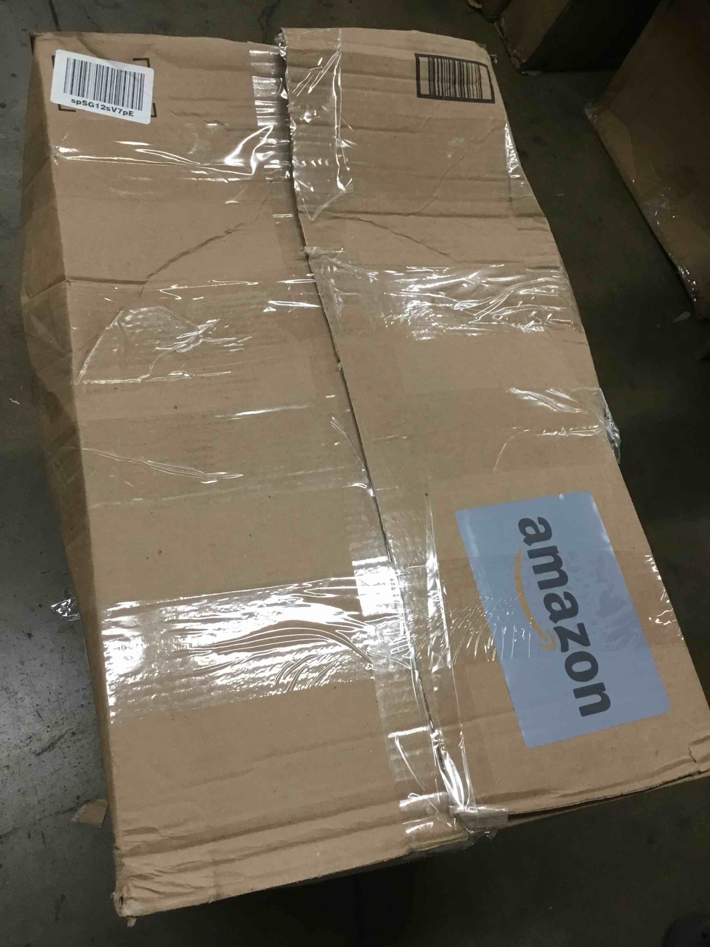 https://s3.amazonaws.com/lotting-images-prod/bidfta/RED6018398_1723642150876.jpeg