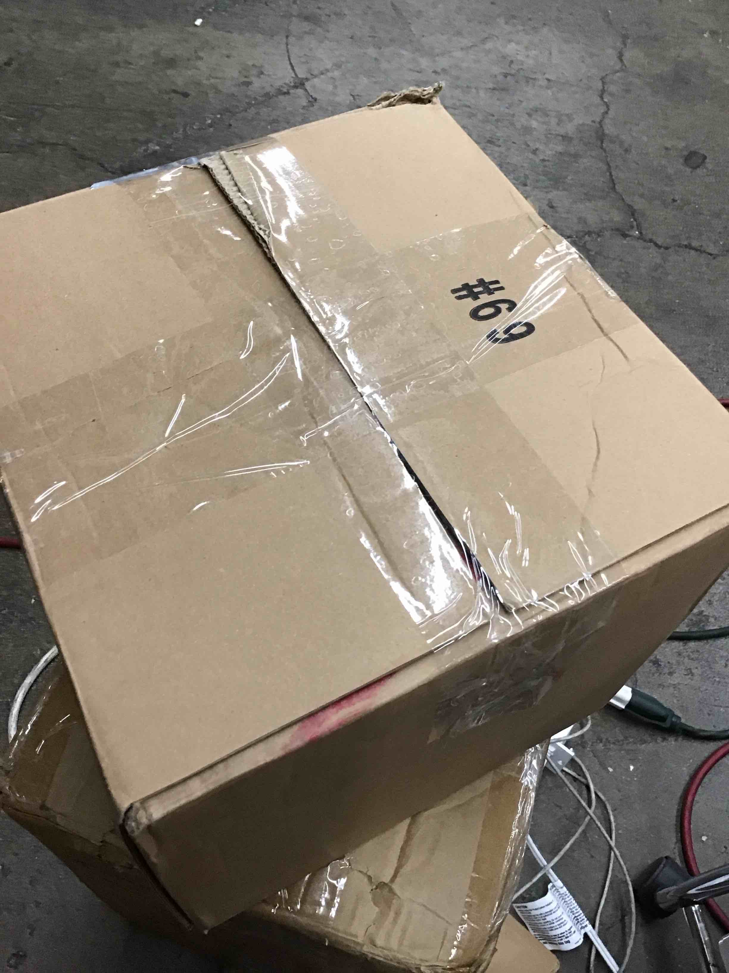 https://s3.amazonaws.com/lotting-images-prod/bidfta/RED6018535_1722430733307.jpeg