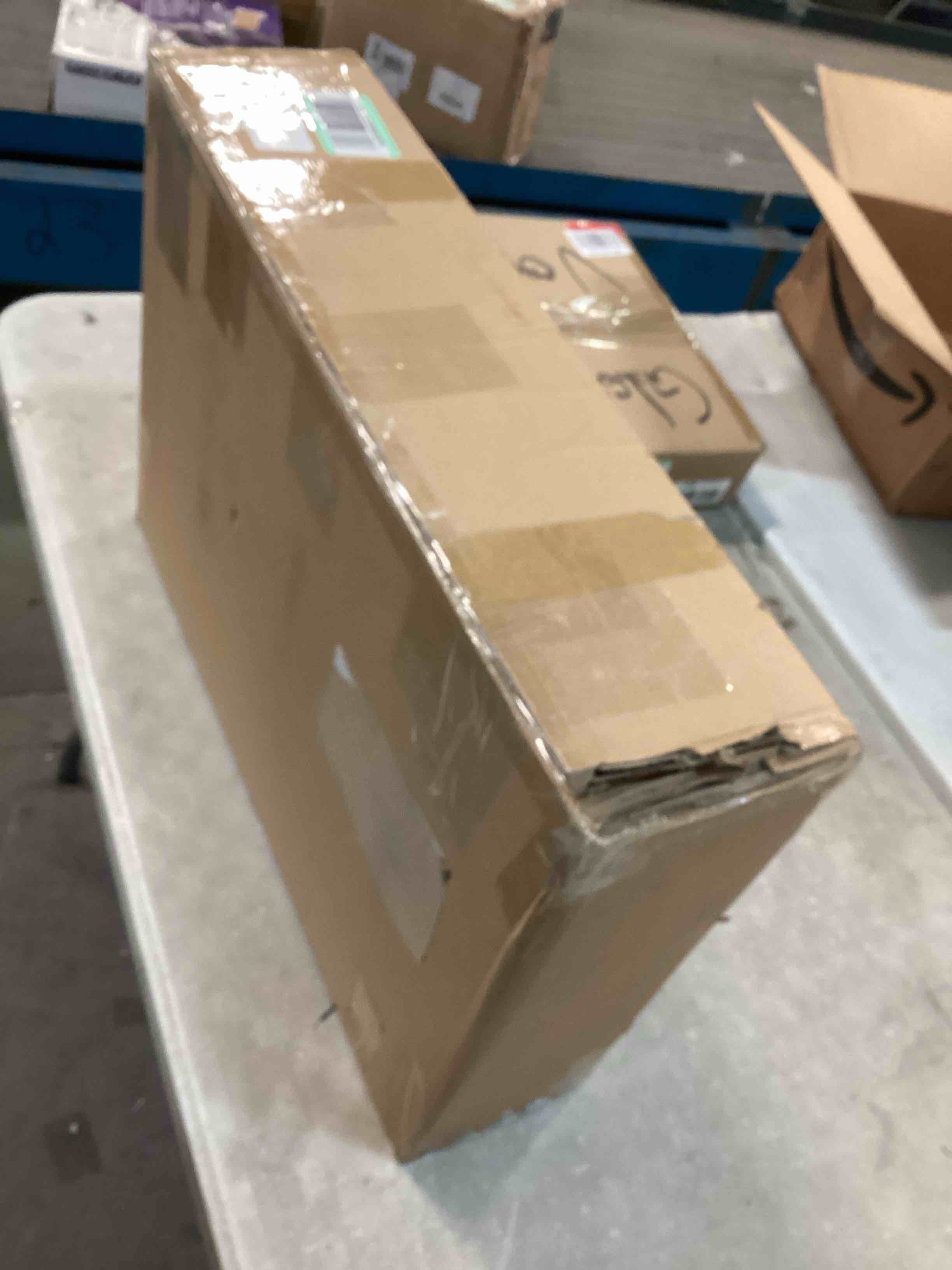 https://s3.amazonaws.com/lotting-images-prod/bidfta/RED6019963_1709819191560.jpeg