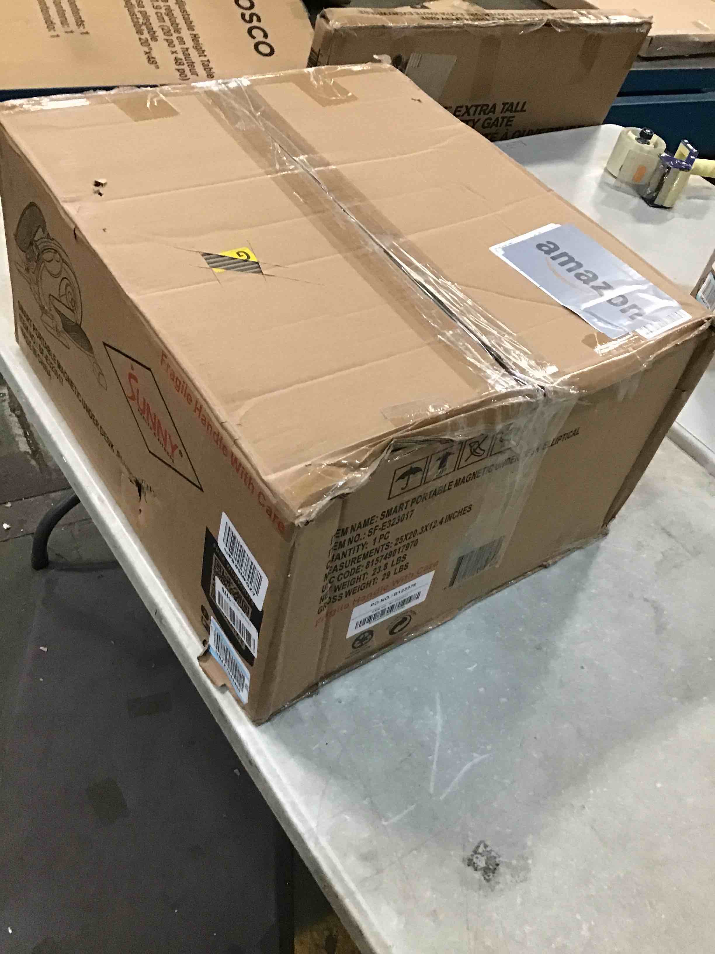 https://s3.amazonaws.com/lotting-images-prod/bidfta/RED6020102_1709838378919.jpeg