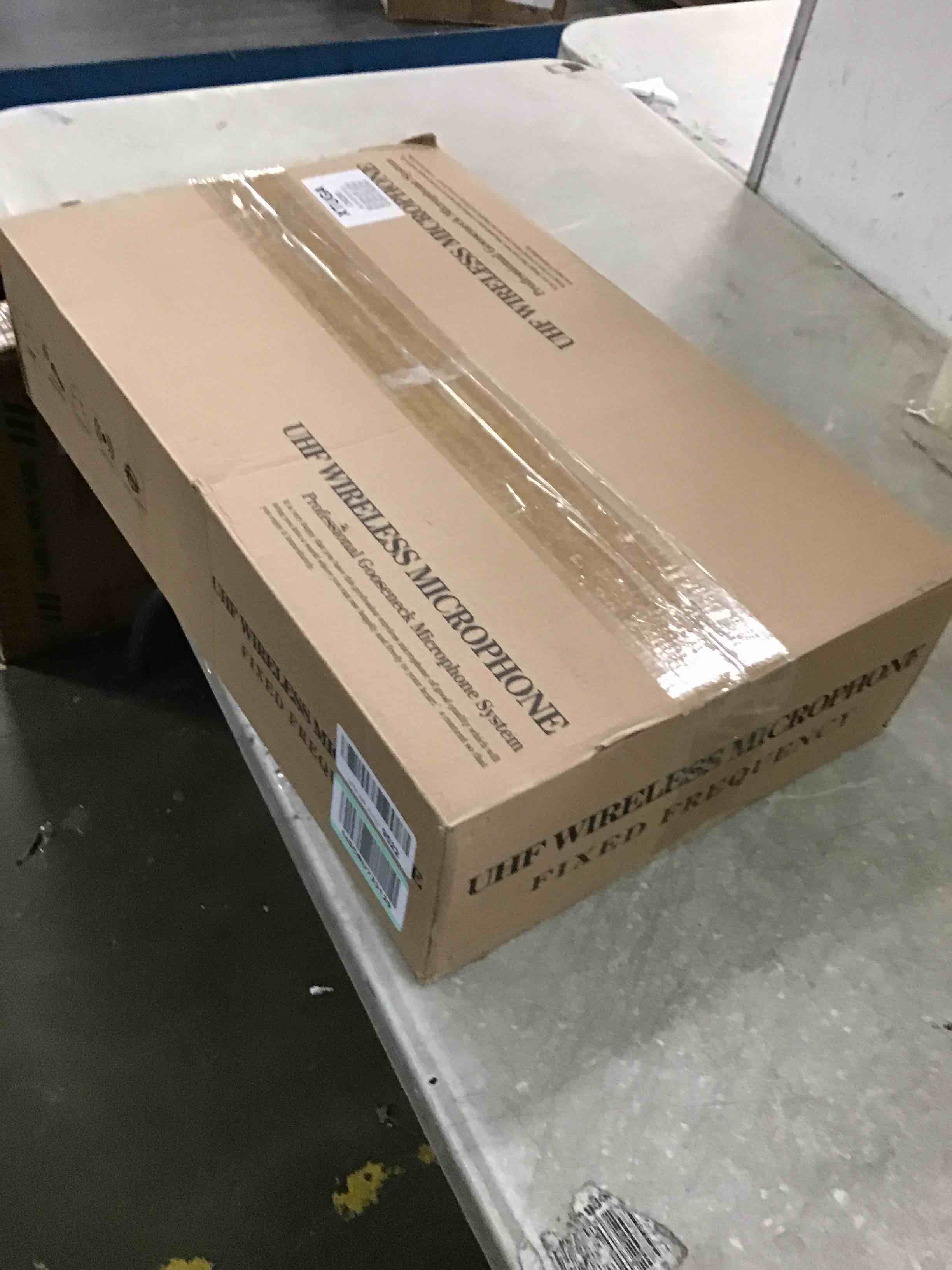 https://s3.amazonaws.com/lotting-images-prod/bidfta/RED6021022_1710433084076.jpeg