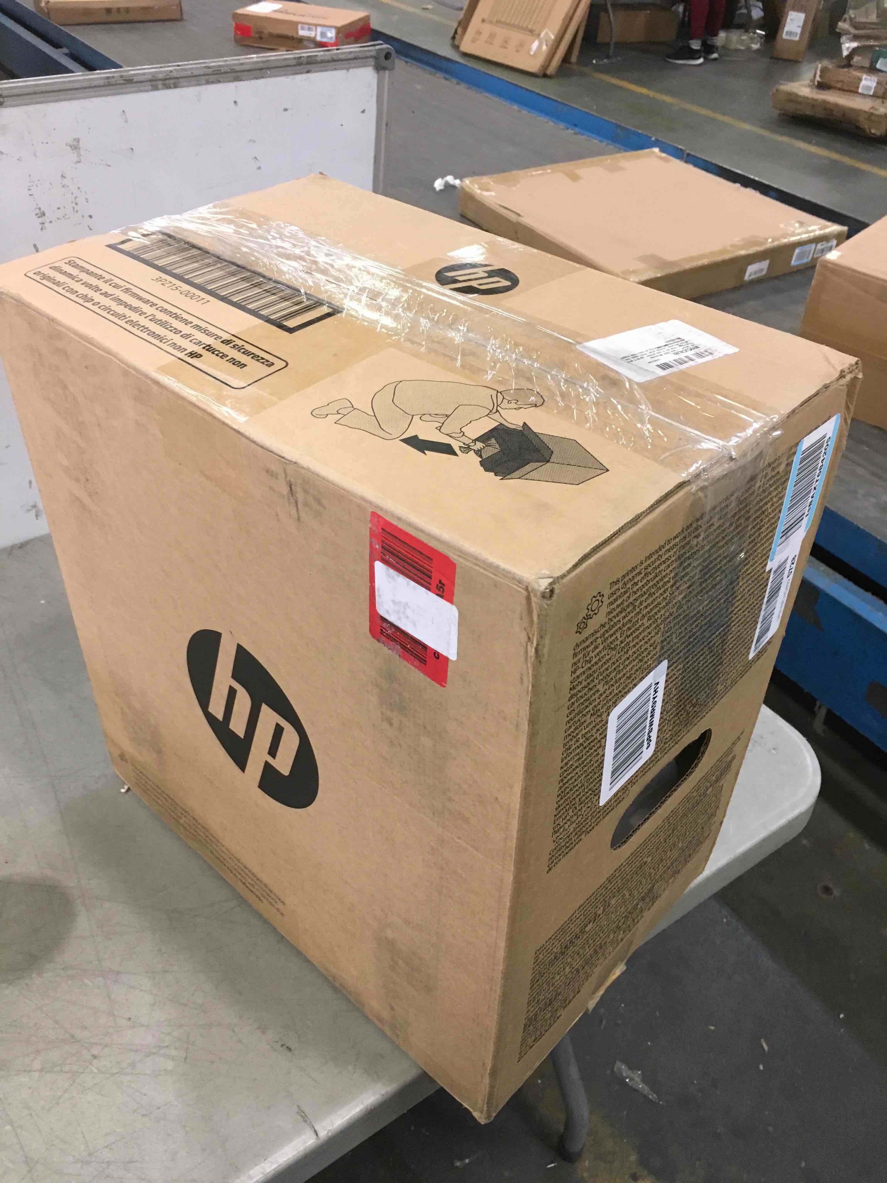https://s3.amazonaws.com/lotting-images-prod/bidfta/RED6021518_1708029836679.jpeg