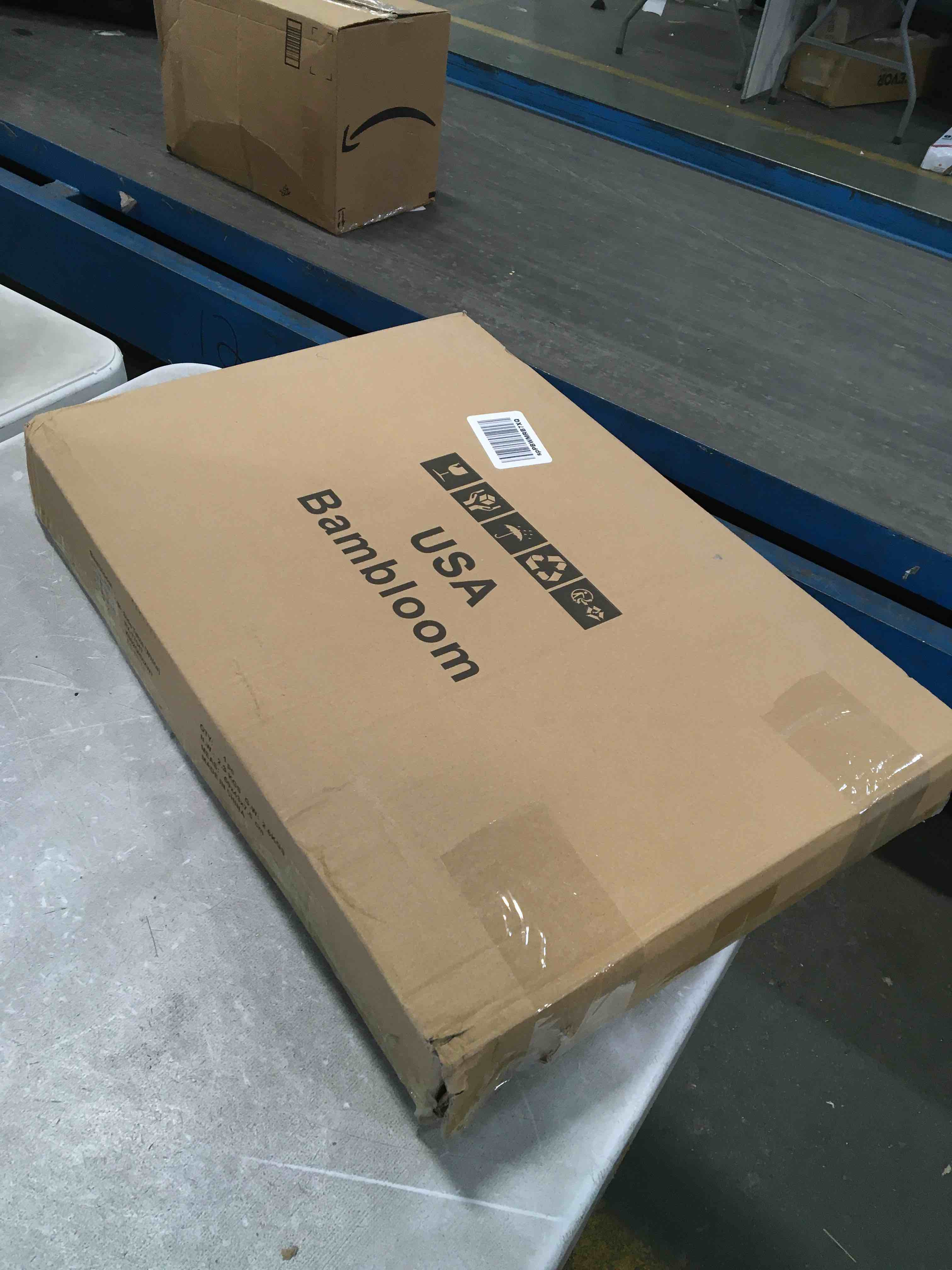 https://s3.amazonaws.com/lotting-images-prod/bidfta/RED6021927_1708359833872.jpeg