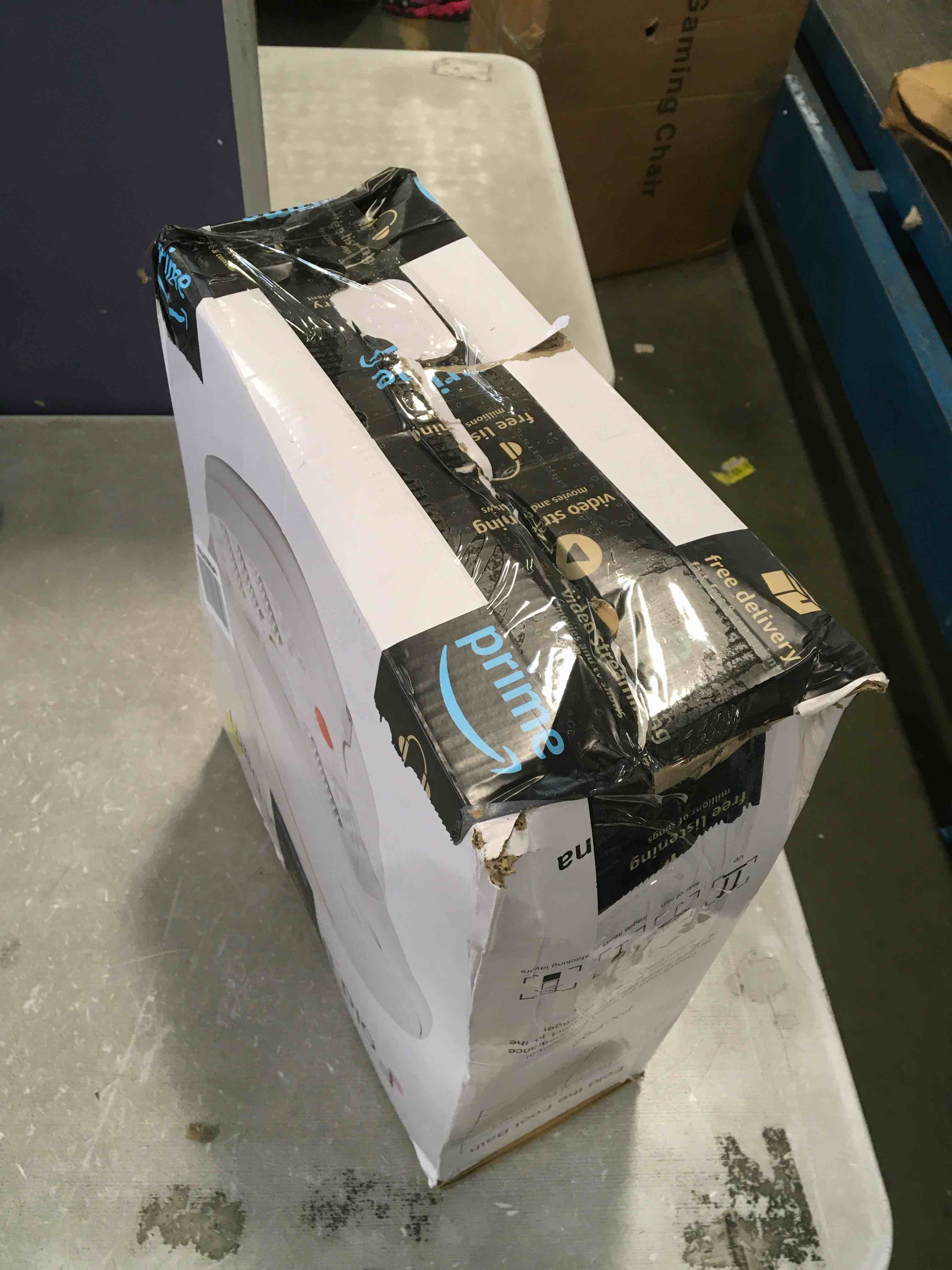 https://s3.amazonaws.com/lotting-images-prod/bidfta/RED6021942_1708361190141.jpeg