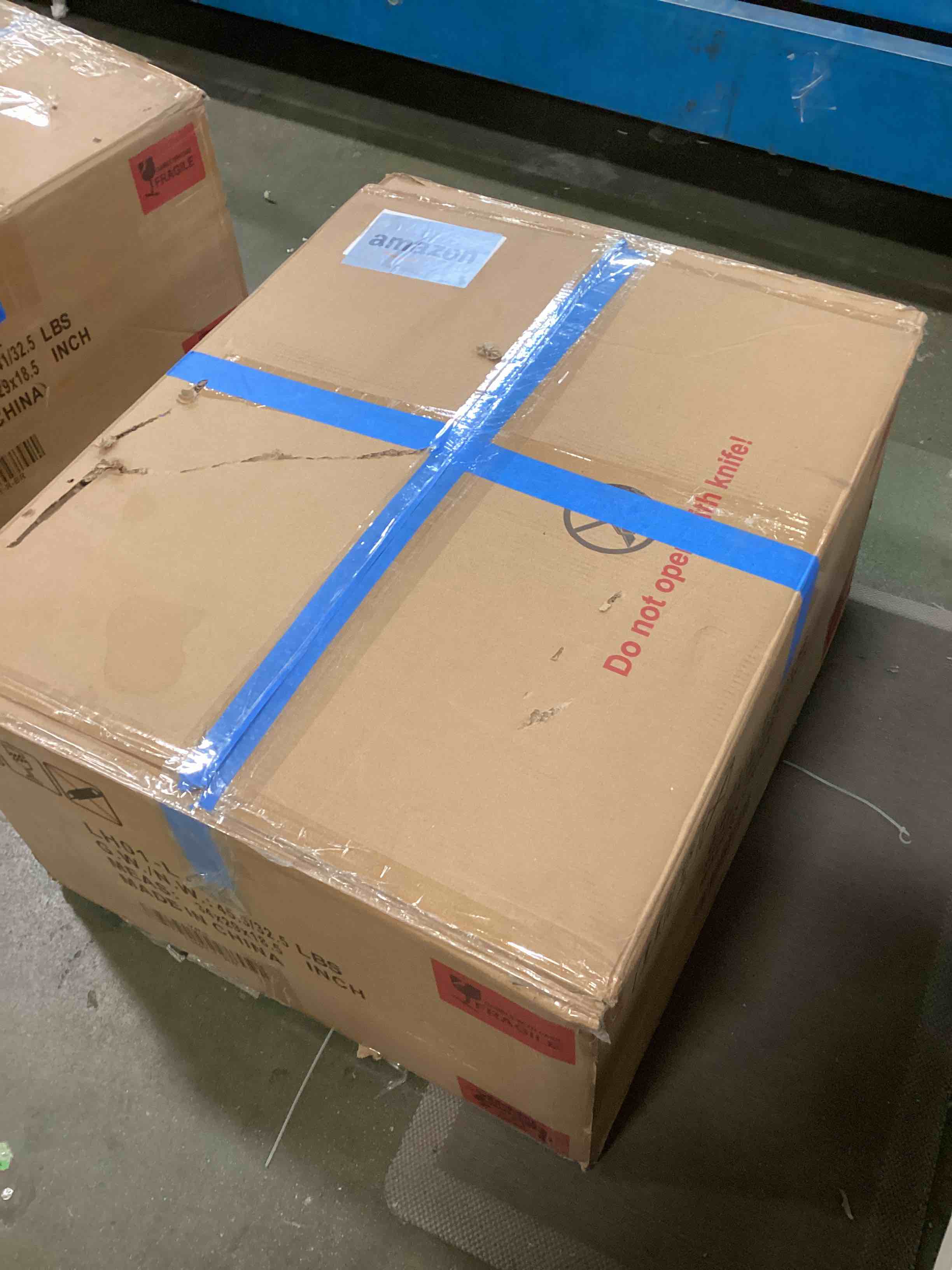 https://s3.amazonaws.com/lotting-images-prod/bidfta/RED6022545_1708547597639.jpeg