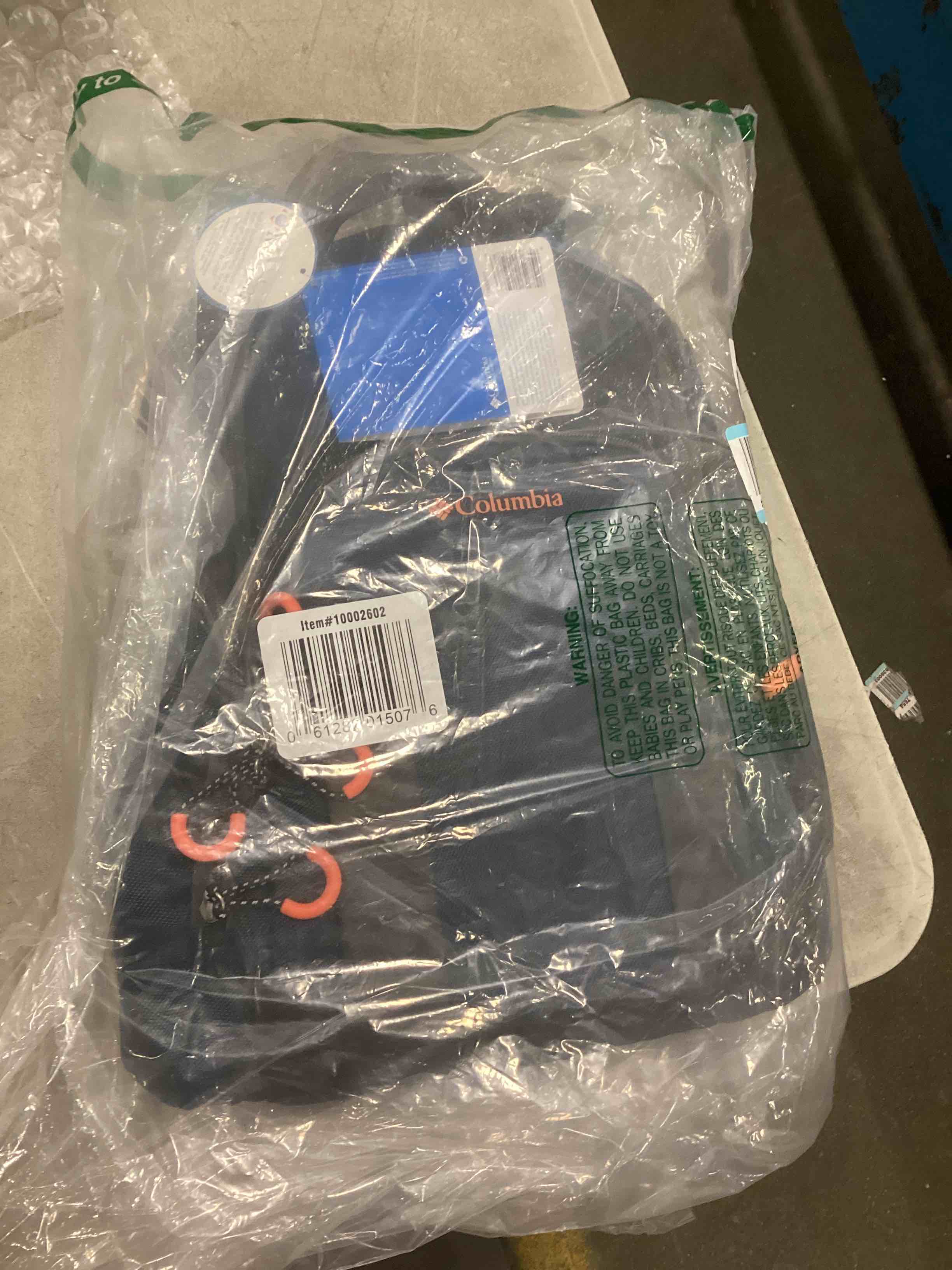 https://s3.amazonaws.com/lotting-images-prod/bidfta/RED6022791_1708692862587.jpeg