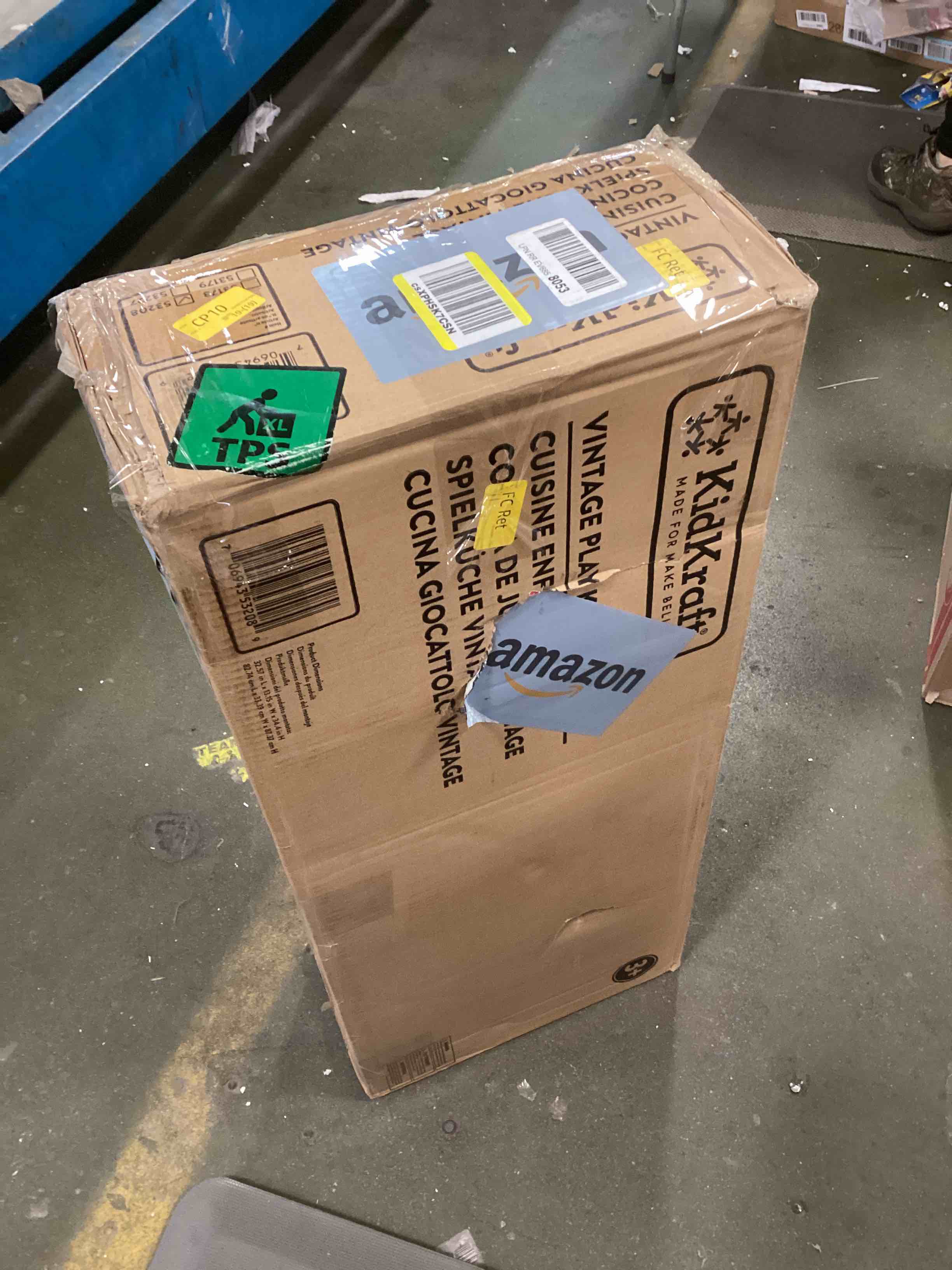 https://s3.amazonaws.com/lotting-images-prod/bidfta/RED6022892_1708707778128.jpeg