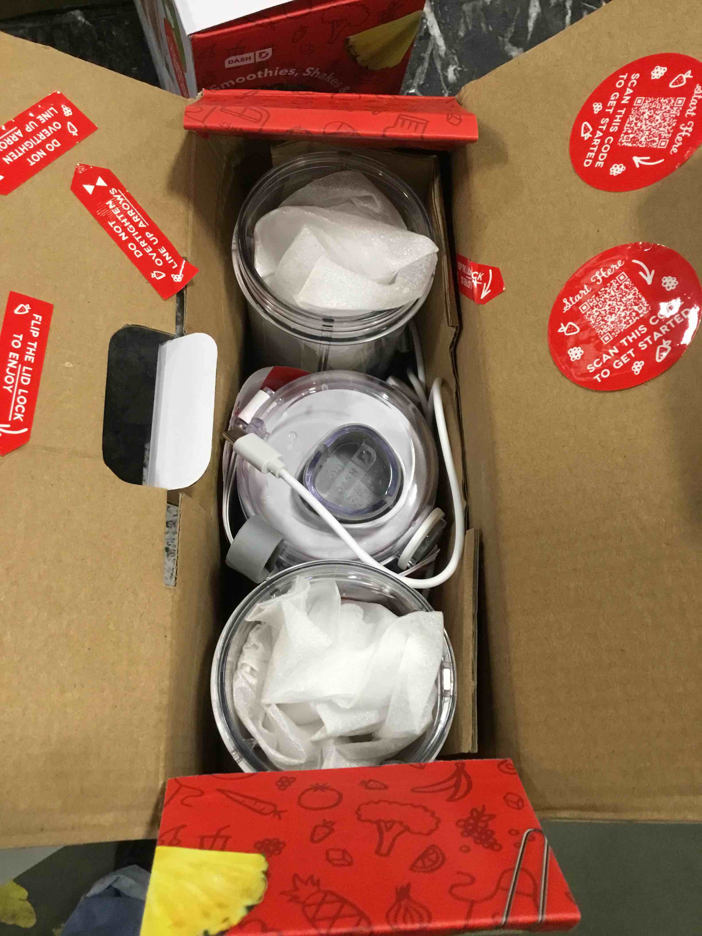 https://s3.amazonaws.com/lotting-images-prod/bidfta/RED6024492_1708608345897.jpeg