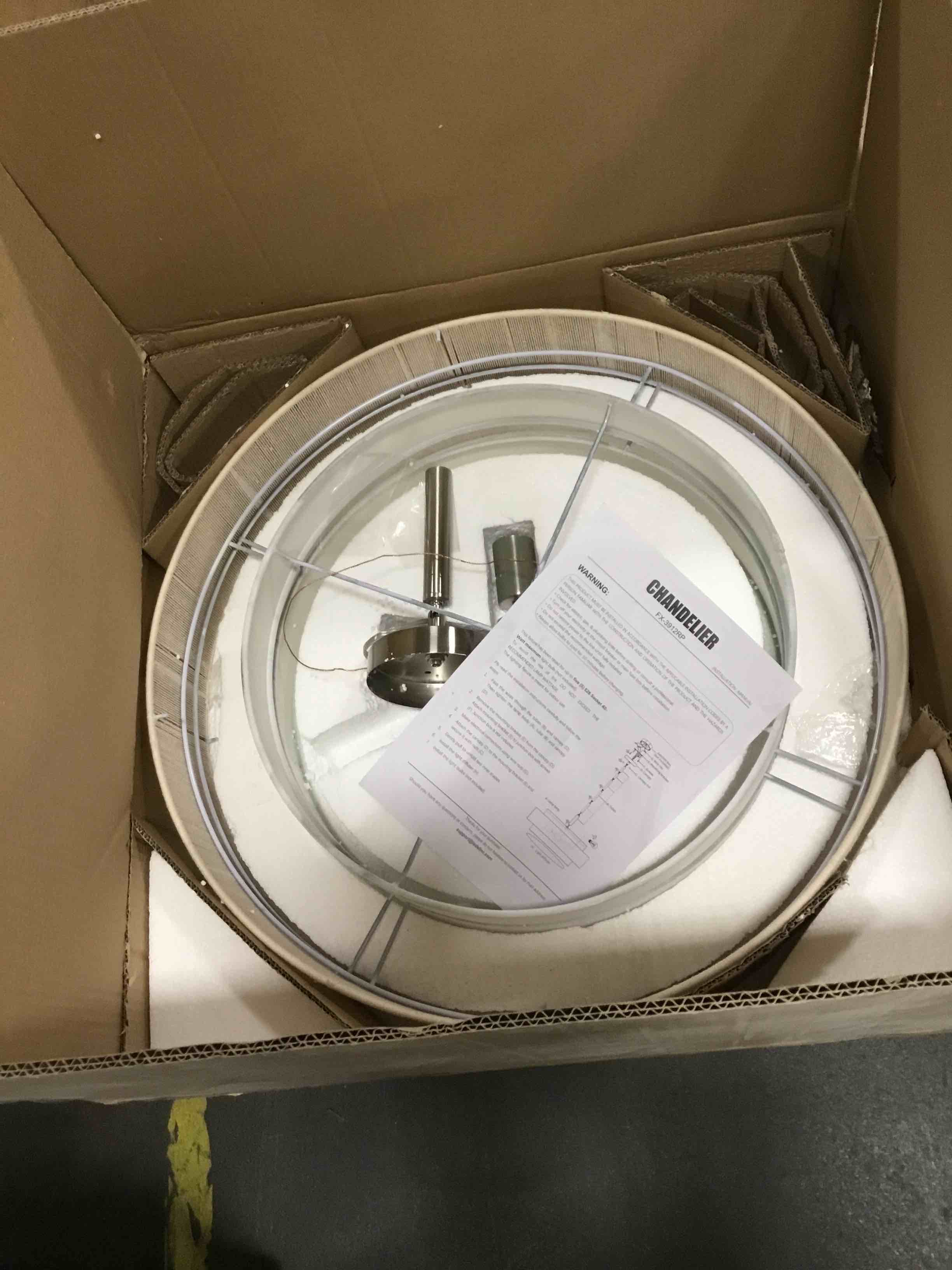 https://s3.amazonaws.com/lotting-images-prod/bidfta/RED6024729_1708711667331.jpeg