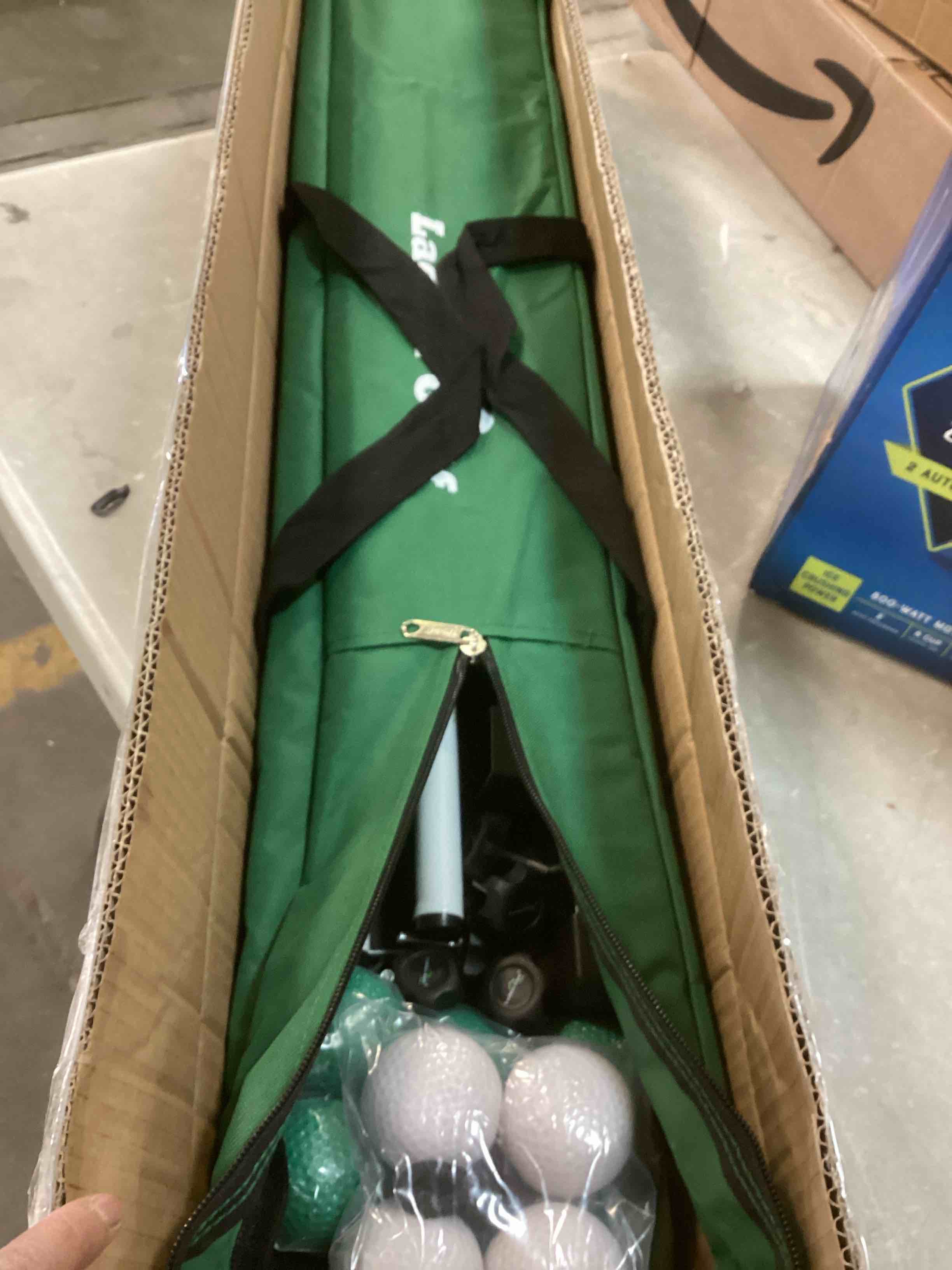https://s3.amazonaws.com/lotting-images-prod/bidfta/RED6026263_1708456134659.jpeg