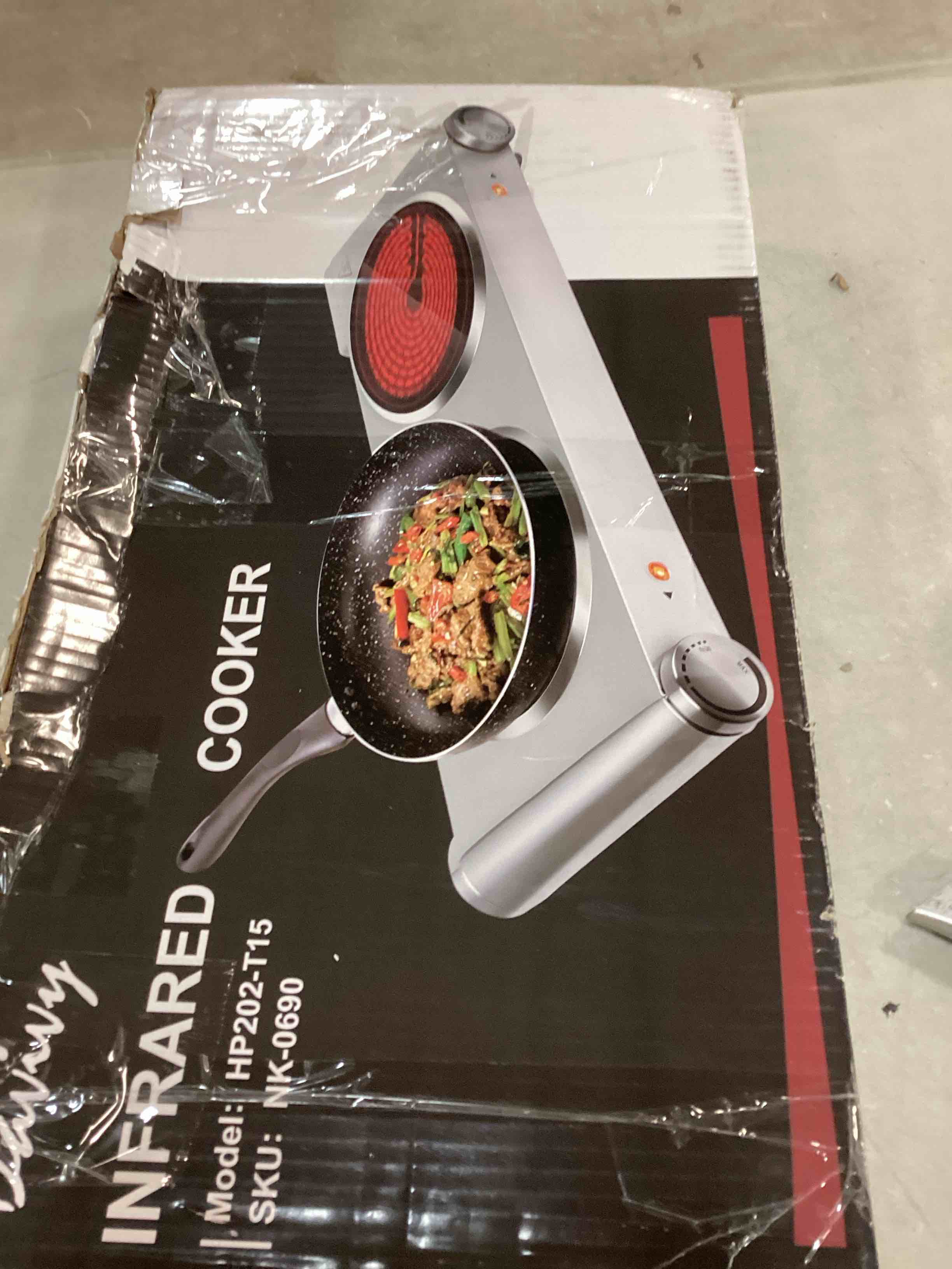 https://s3.amazonaws.com/lotting-images-prod/bidfta/RED6026339_1708520332640.jpeg