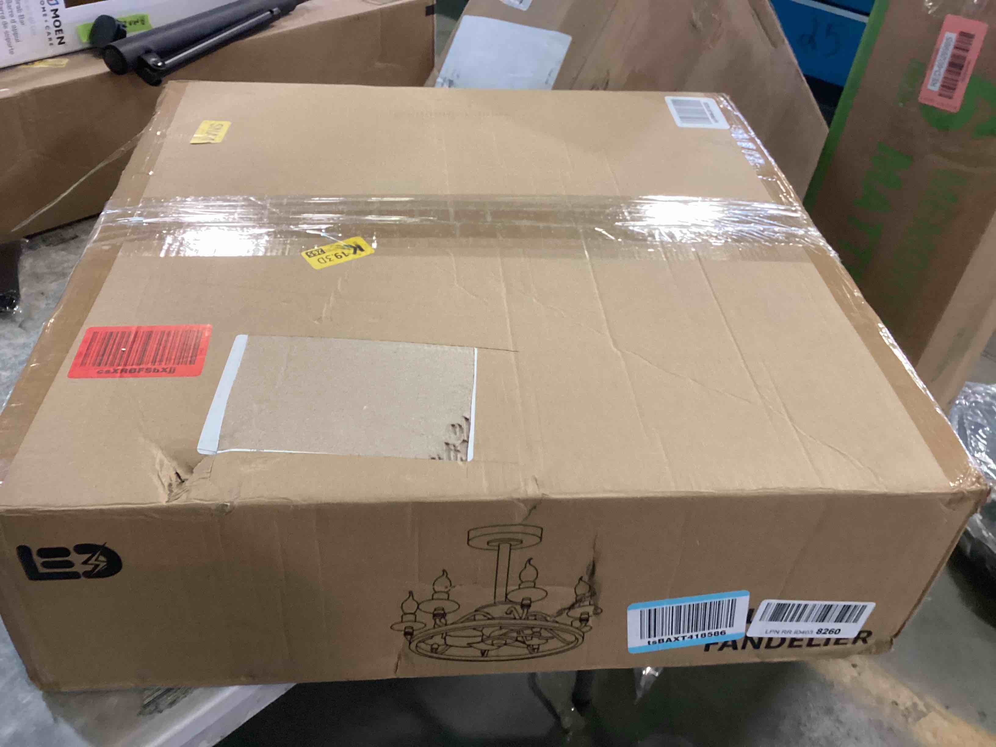 https://s3.amazonaws.com/lotting-images-prod/bidfta/RED6026990_1708803679889.jpeg