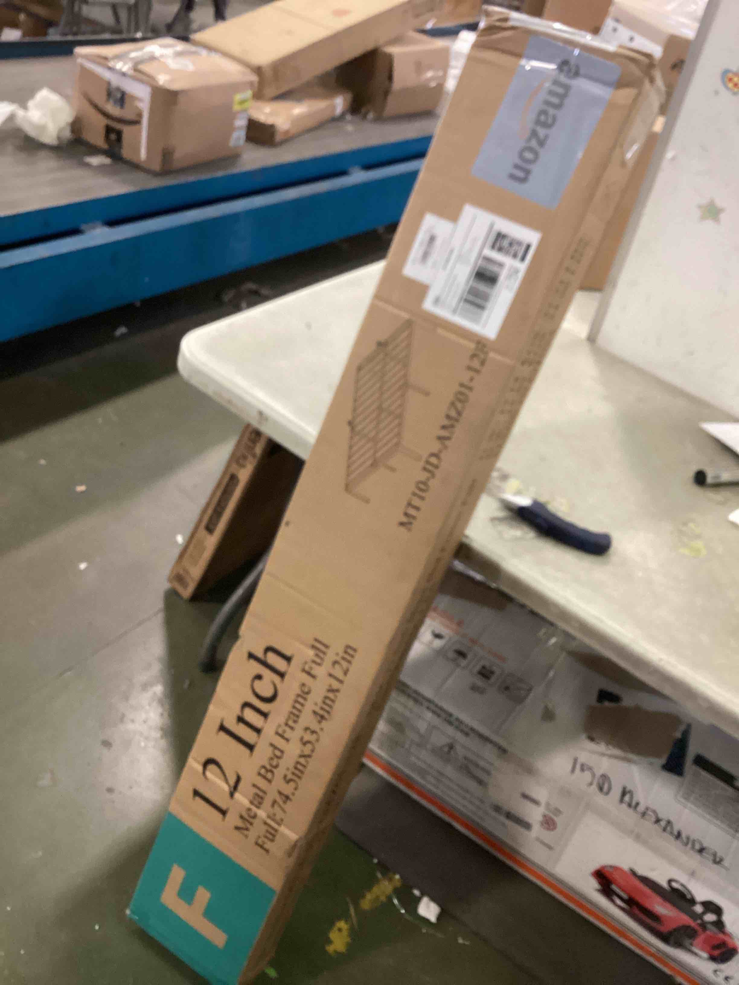 https://s3.amazonaws.com/lotting-images-prod/bidfta/RED6027260_1708979574650.jpeg