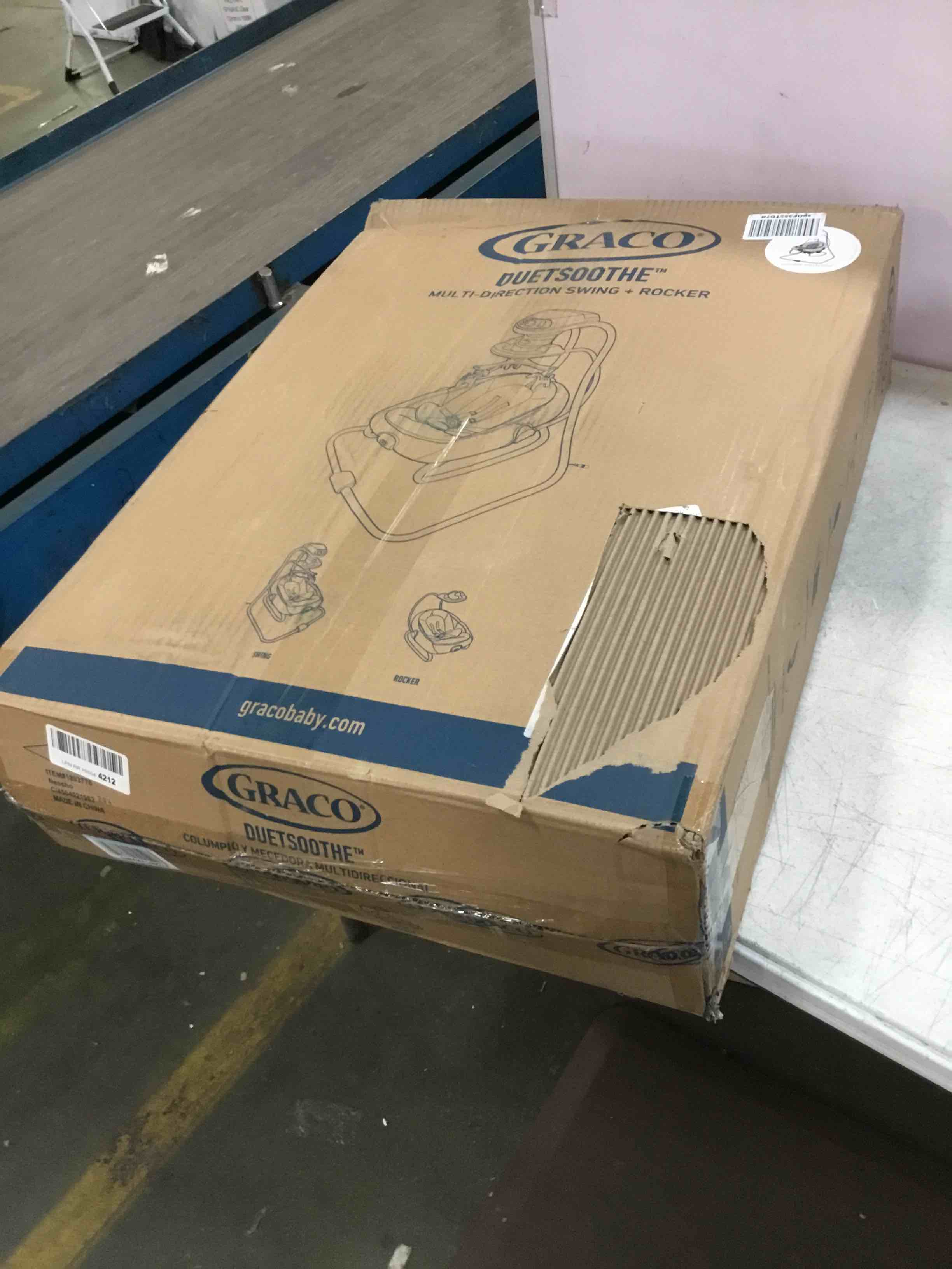 https://s3.amazonaws.com/lotting-images-prod/bidfta/RED6027771_1707937185604.jpeg