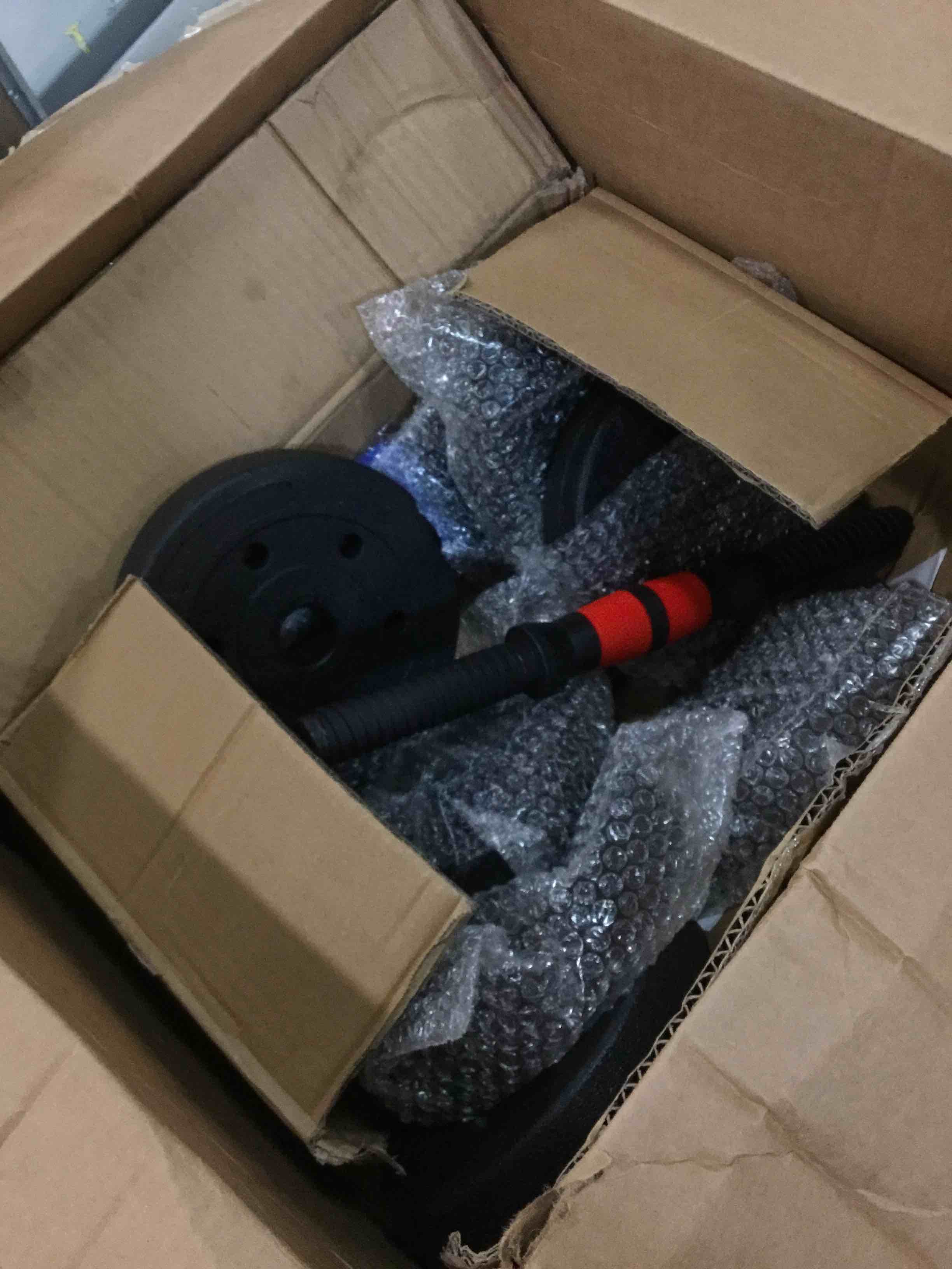 https://s3.amazonaws.com/lotting-images-prod/bidfta/RED6027830_1708000471261.jpeg