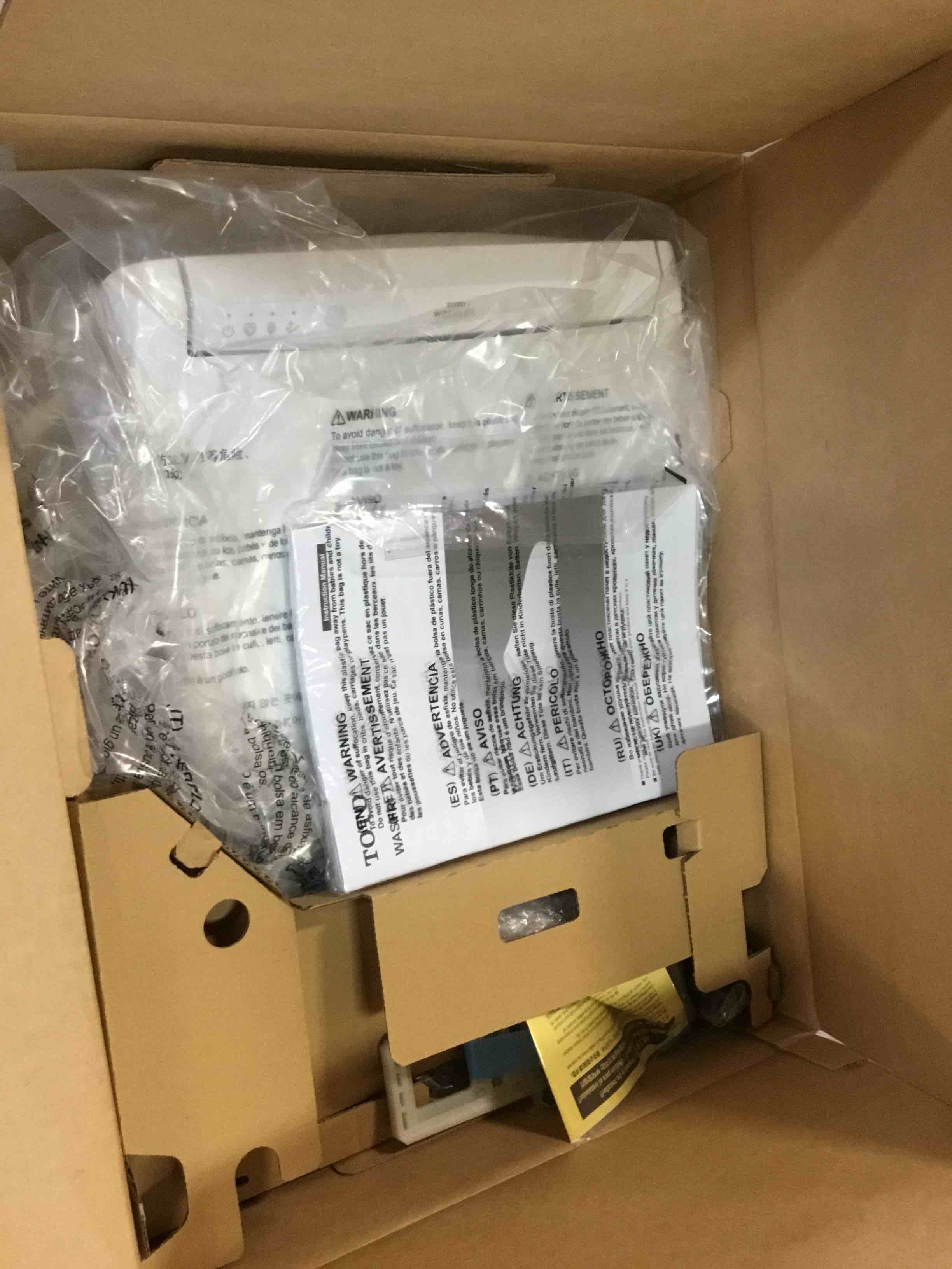 https://s3.amazonaws.com/lotting-images-prod/bidfta/RED6027902_1708012145278.jpeg