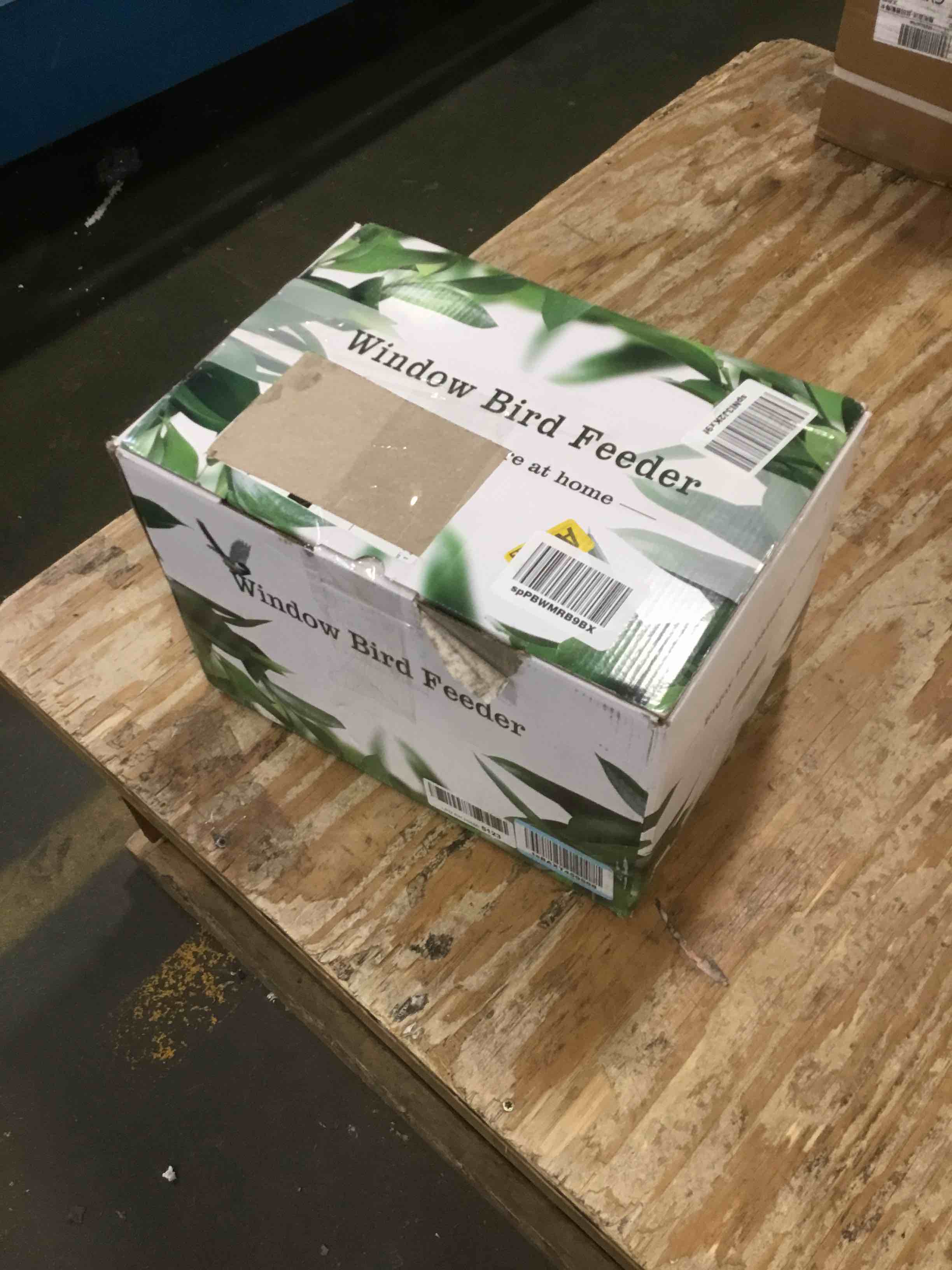 https://s3.amazonaws.com/lotting-images-prod/bidfta/RED6028078_1708100463232.jpeg